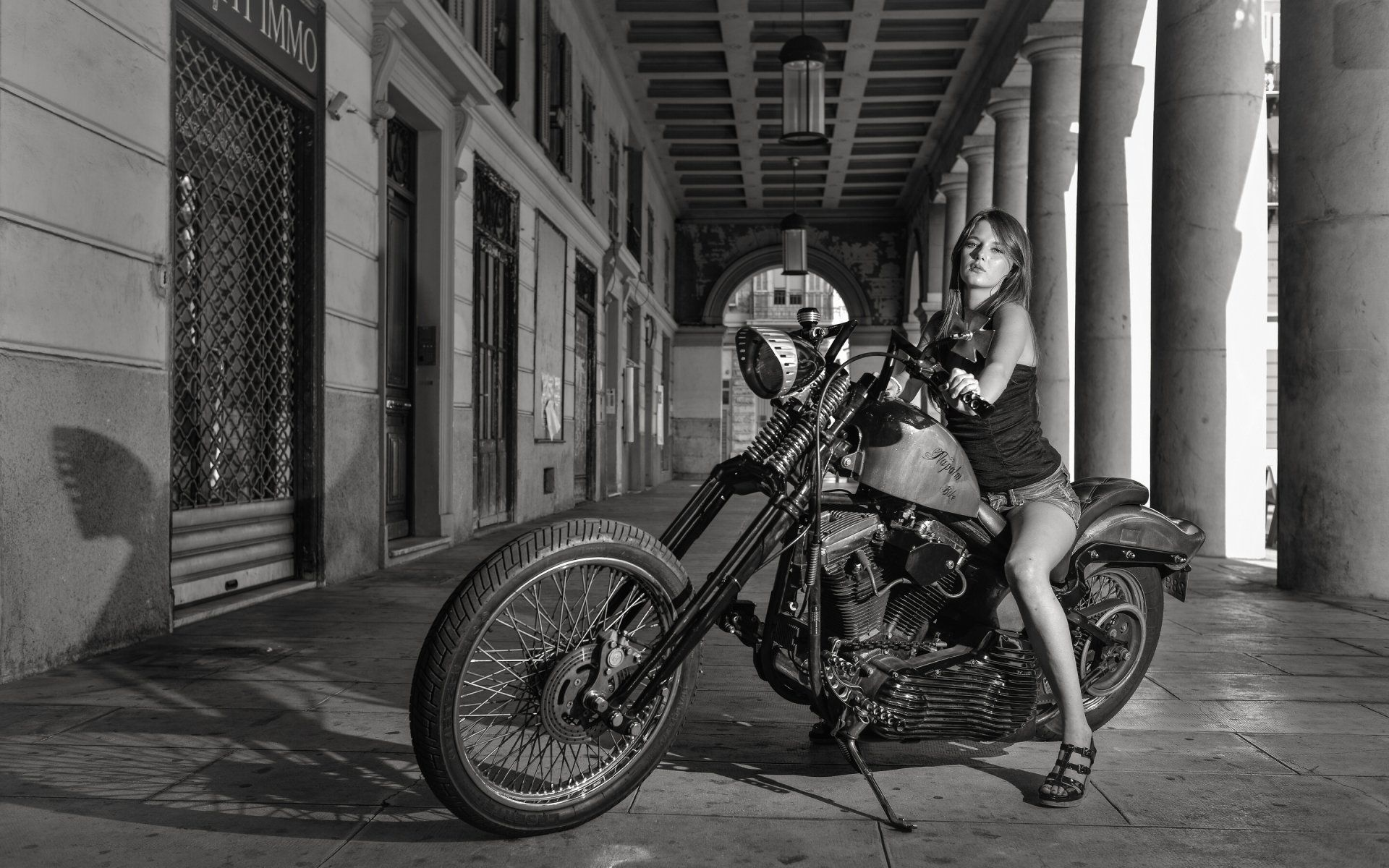 1920x1200 Download Motorcycle Biker Black & White