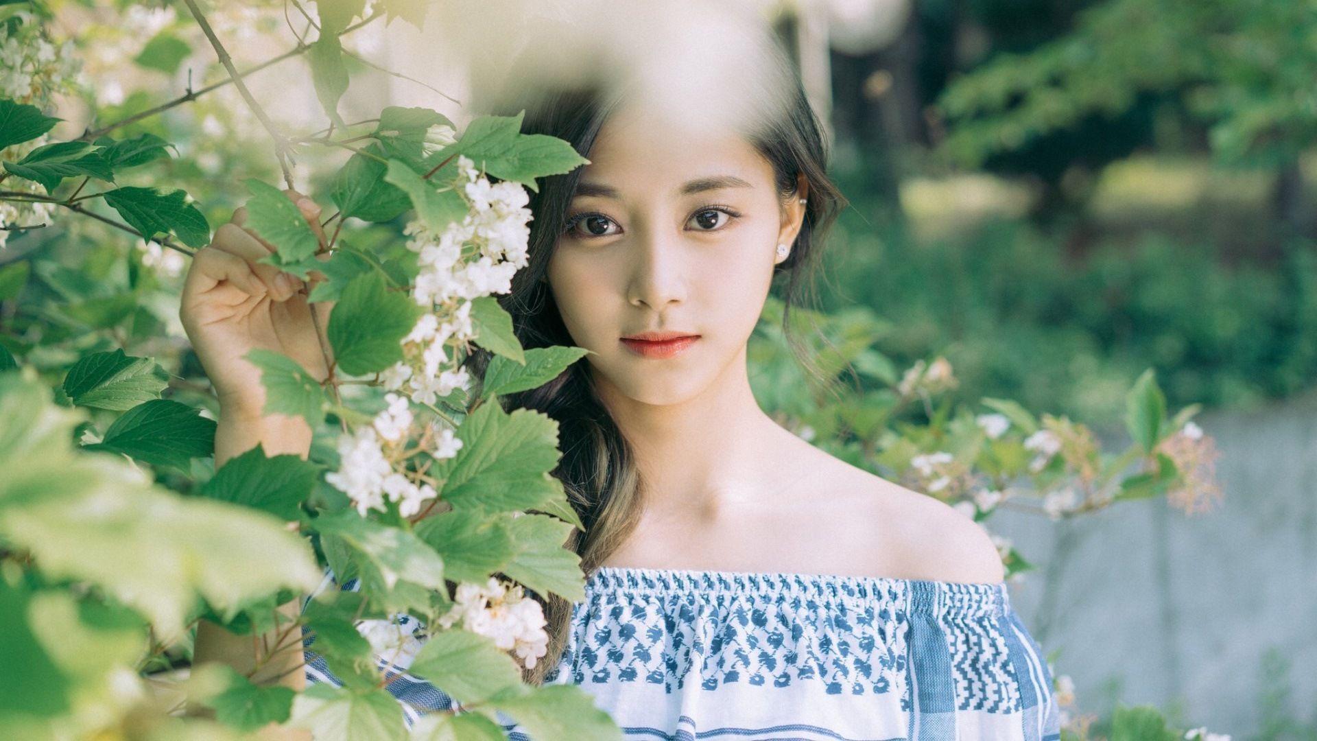 1920x1080 Tzuyu Wallpaper