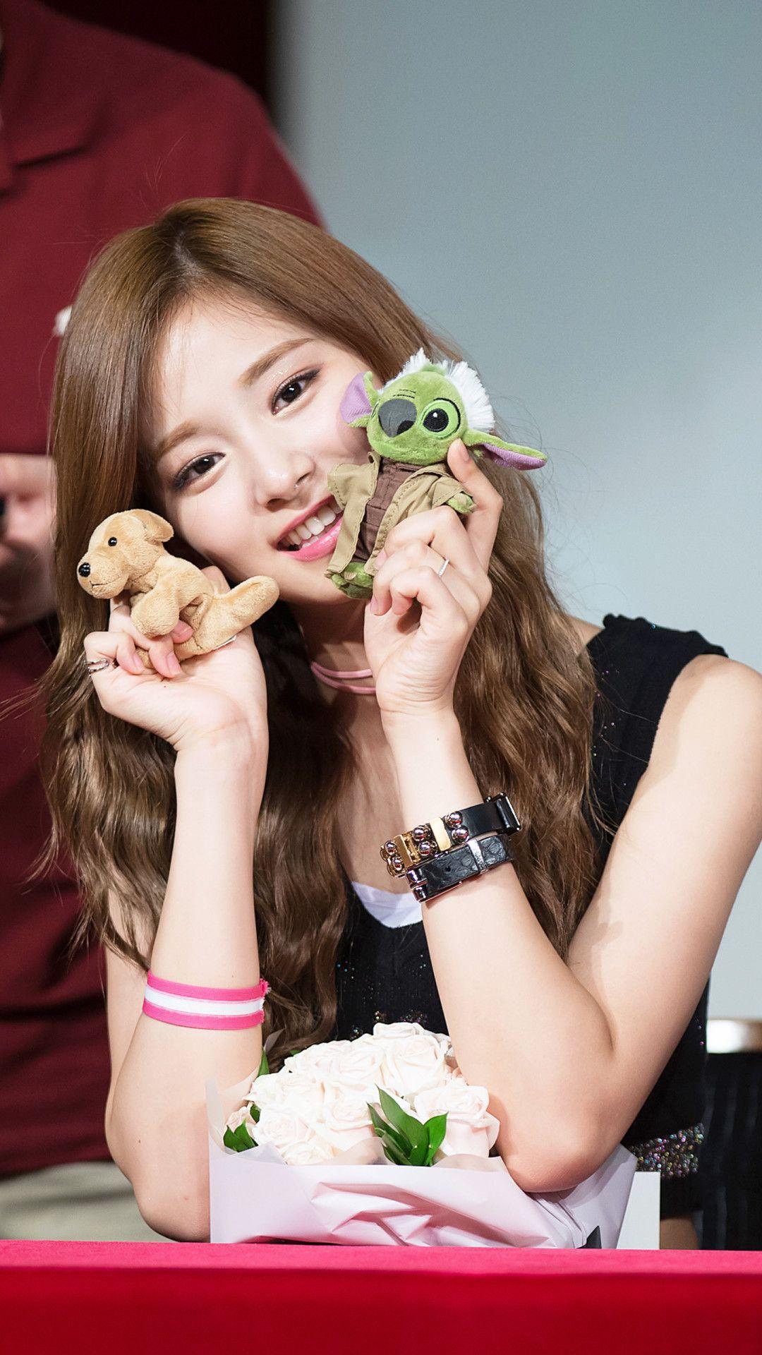 1080x1920 Tzuyu Wallpaper