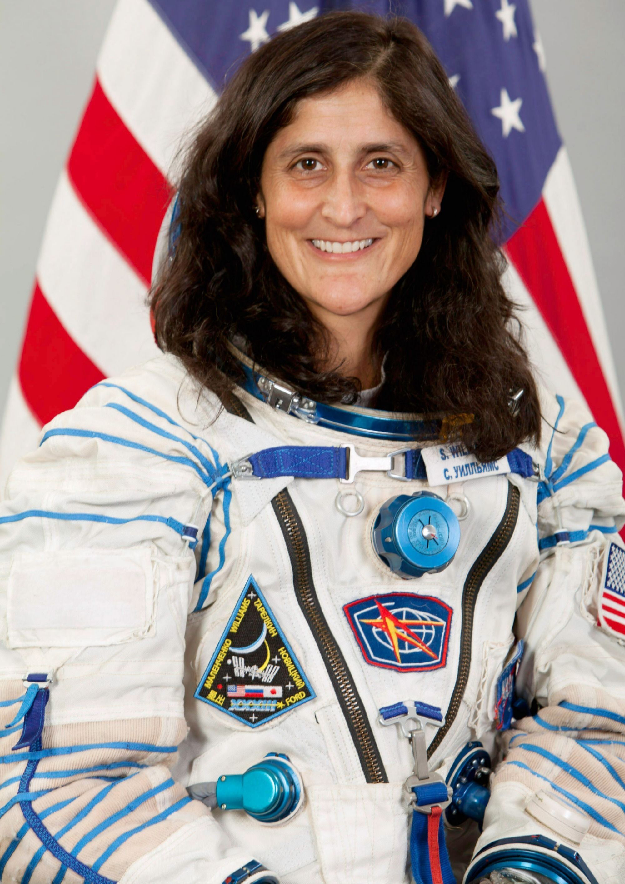 2000x2829 Sunita Williams