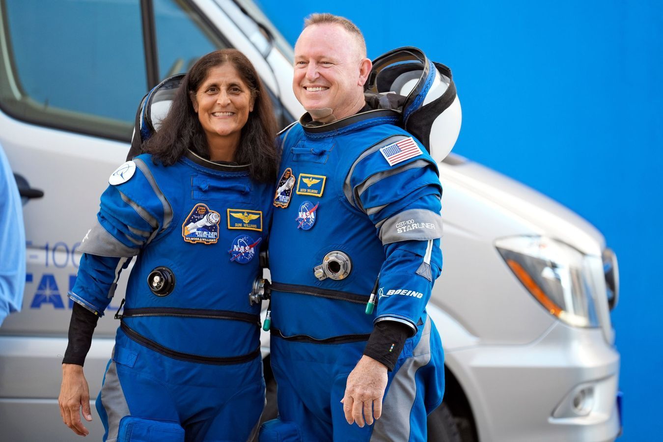1350x900 Sunita Williams blasts off to ISS
