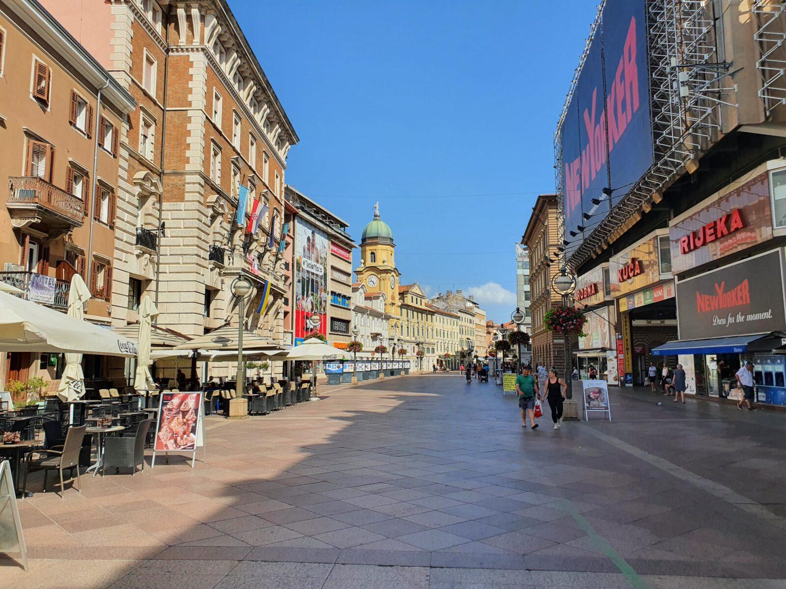 1600x1200 Rijeka A Port City In Croatia