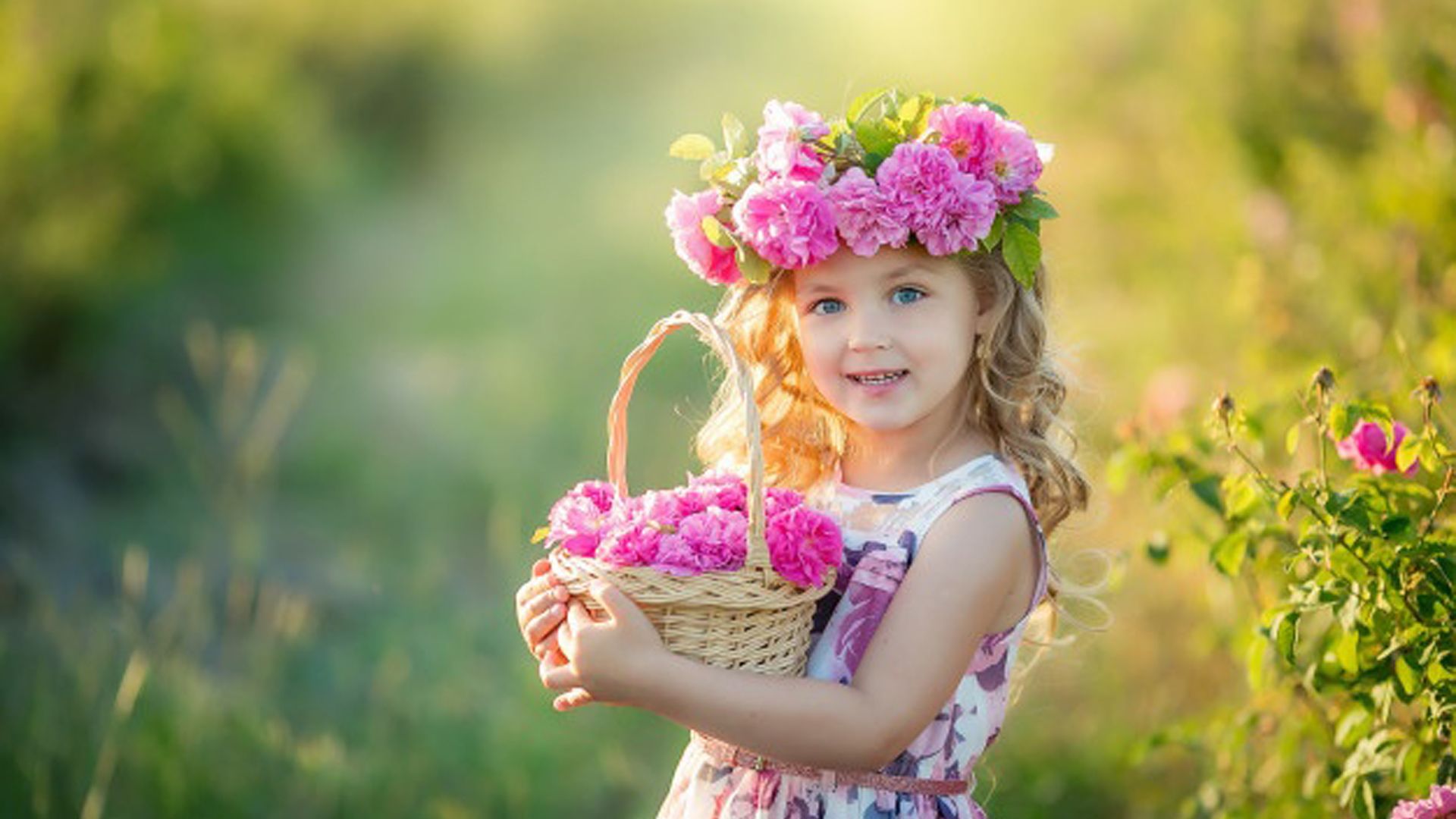 1920x1080 Wearing Flowers Printed Dress