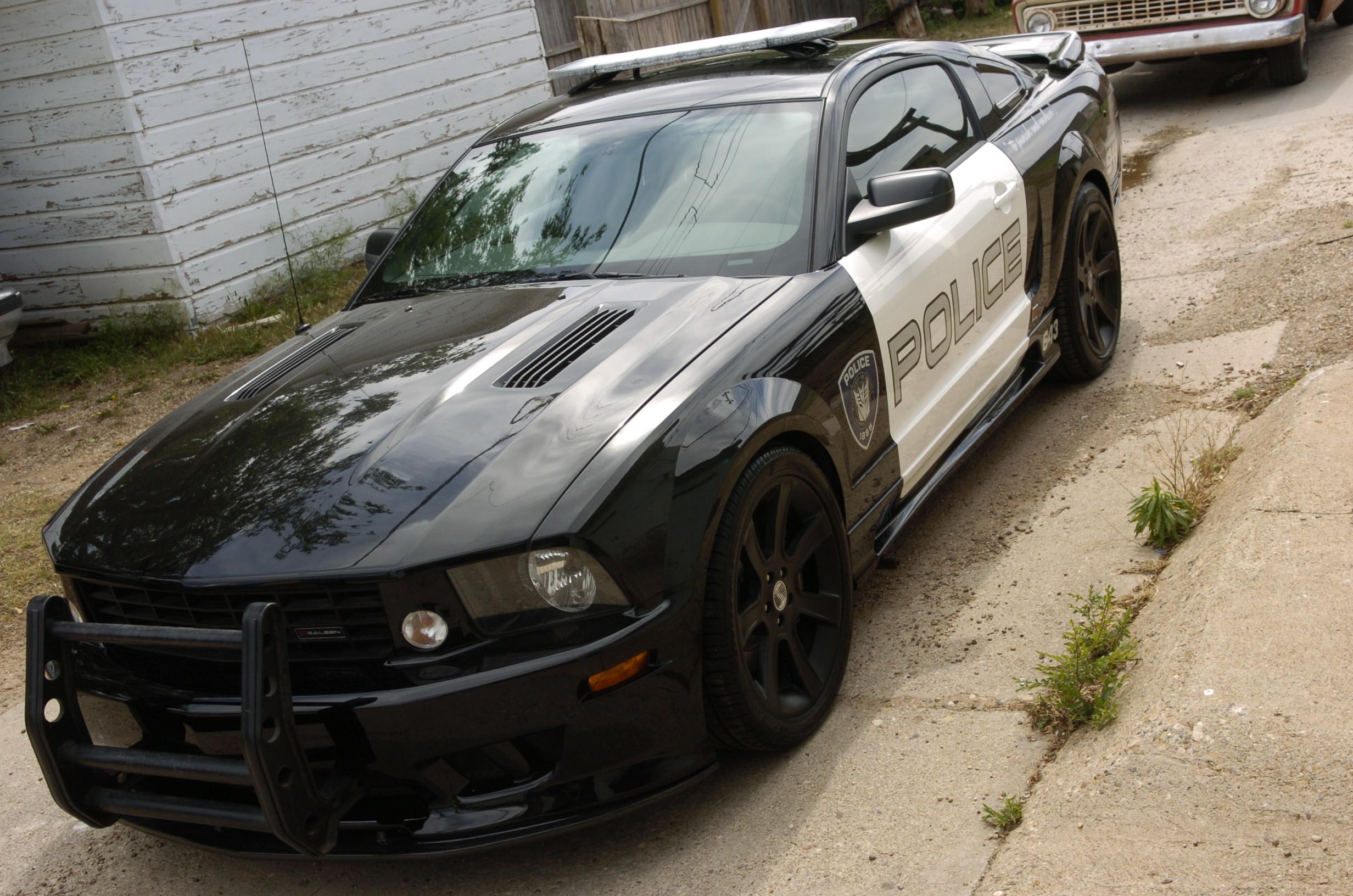 2464x1632 Police HD Wallpaper