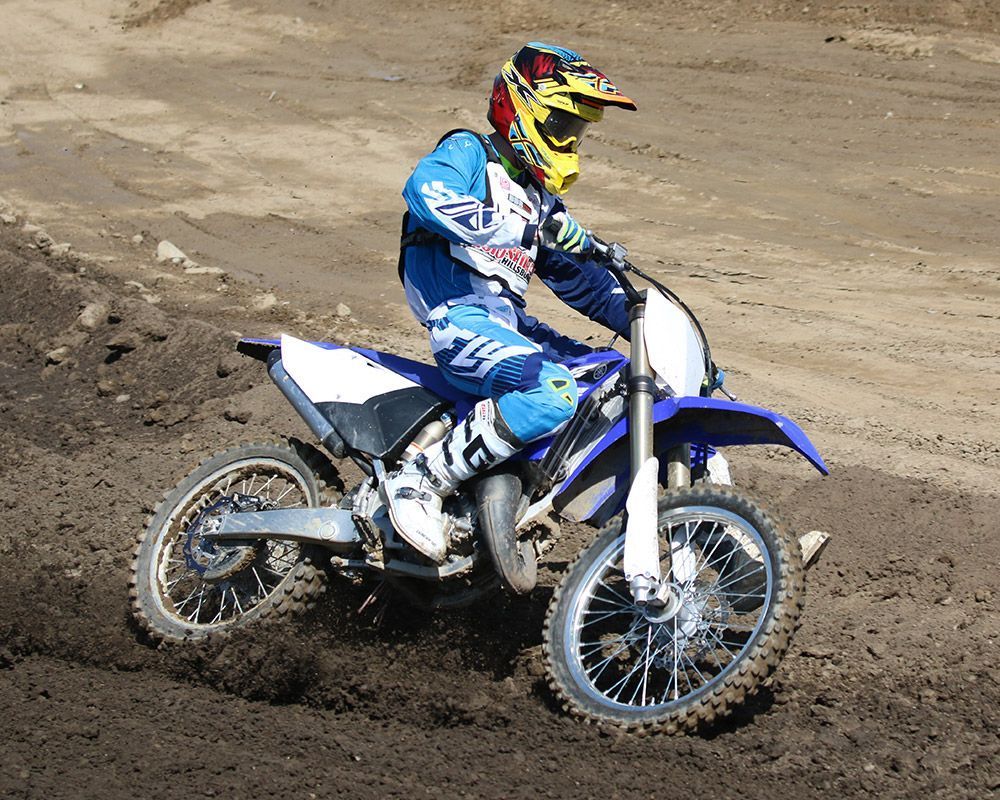 1000x800 Yamaha YZ125 Bike Test