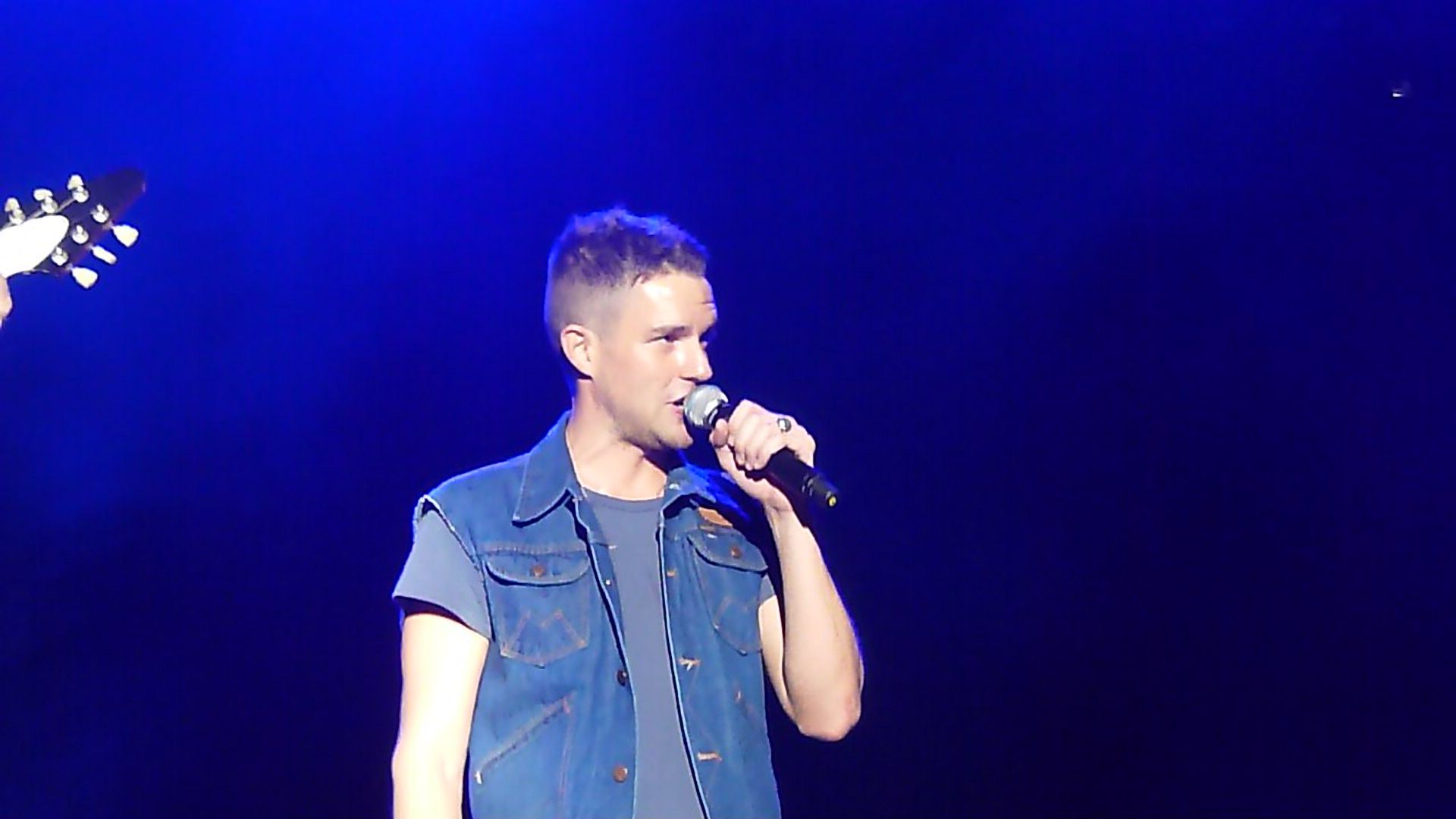 1920x1080 Brandon Flowers