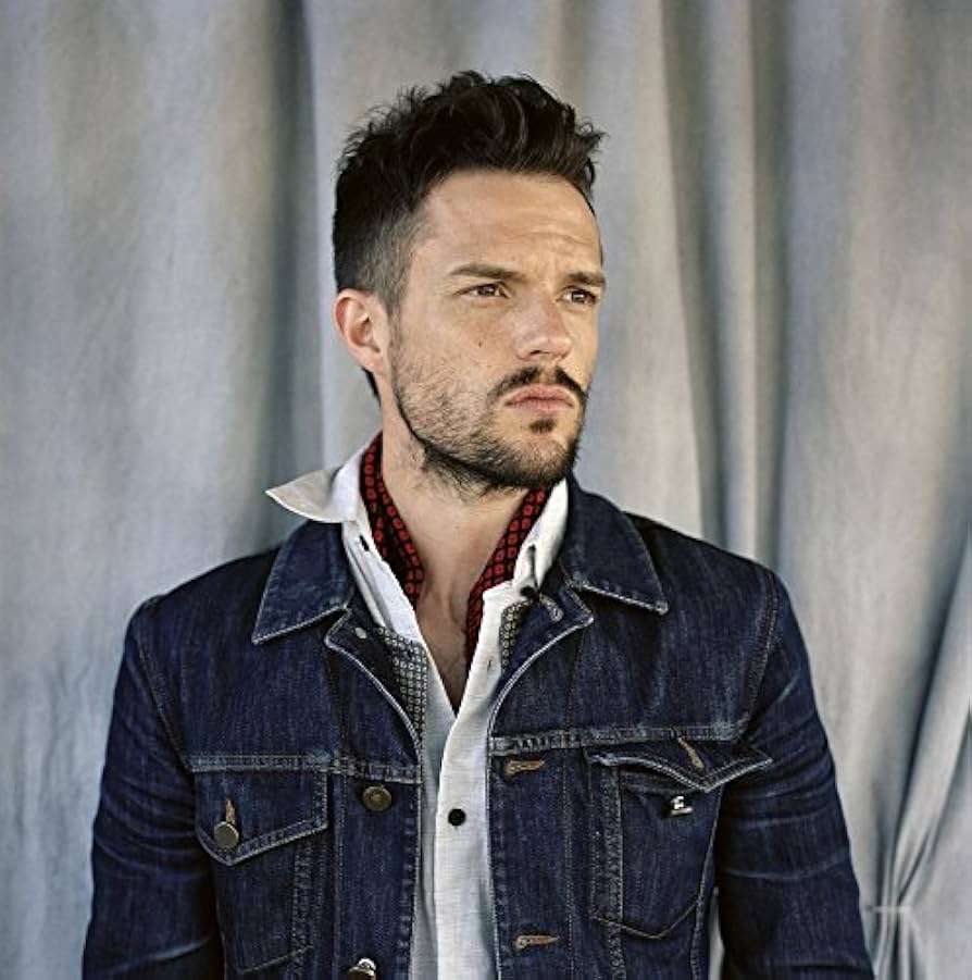 894x901 Brandon Flowers 14x14 inch Silk Poster