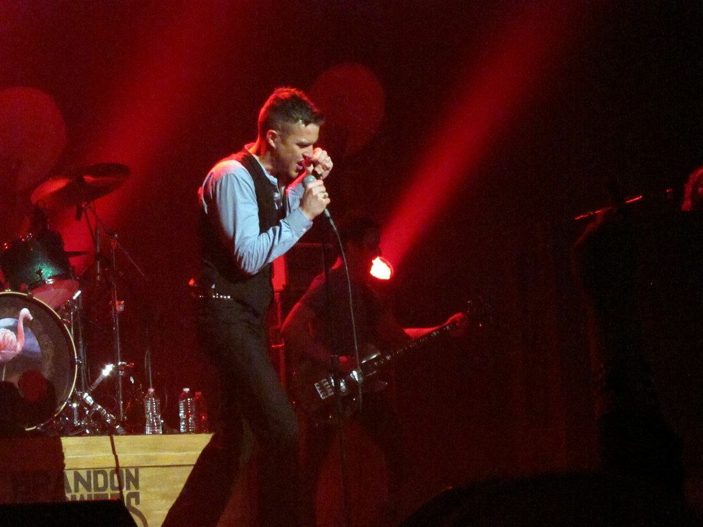 1024x768 Brandon Flowers played the Hammerstein