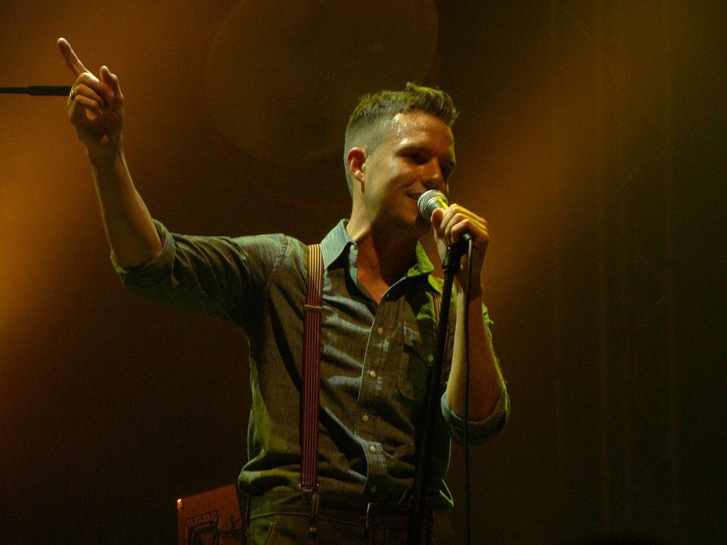 1024x768 Leeds) Brandon