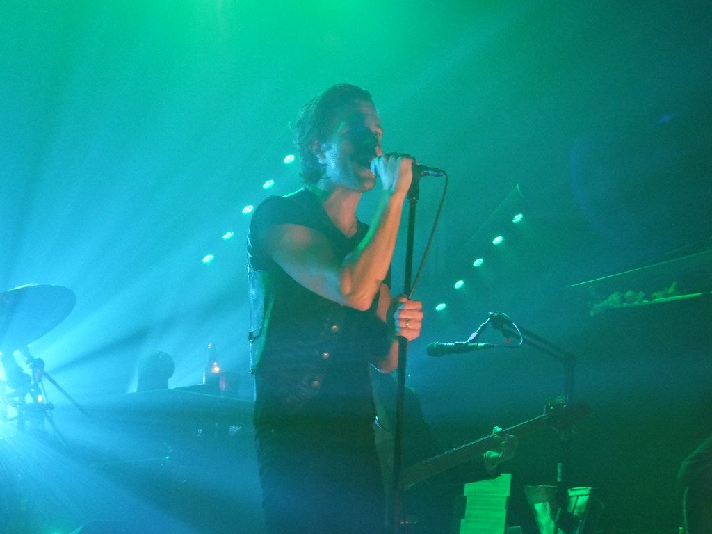 1024x768 Brandon Flowers. First Avenue