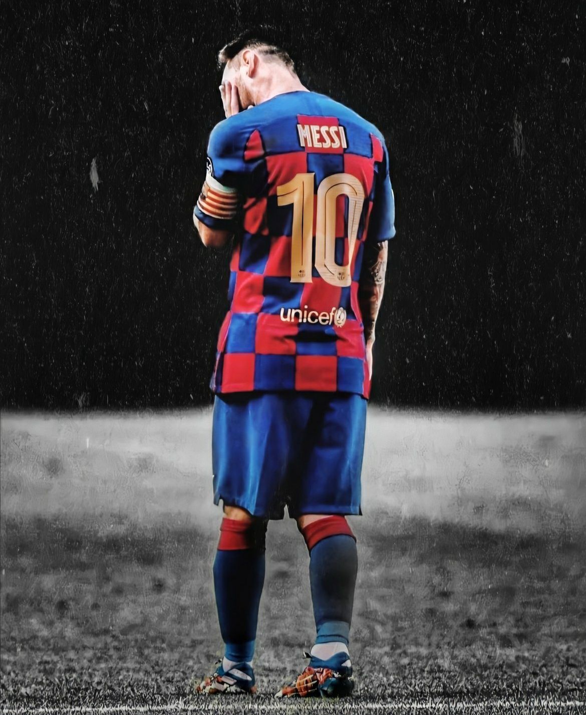 1170x1426 SHOULD MESSI LEAVE BARCELONA??
