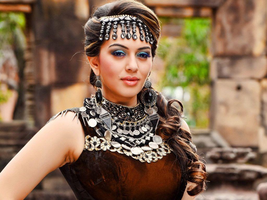 1024x768 Hansika Motwani HQ Wallpaper. Hansika Motwani Wallpaper