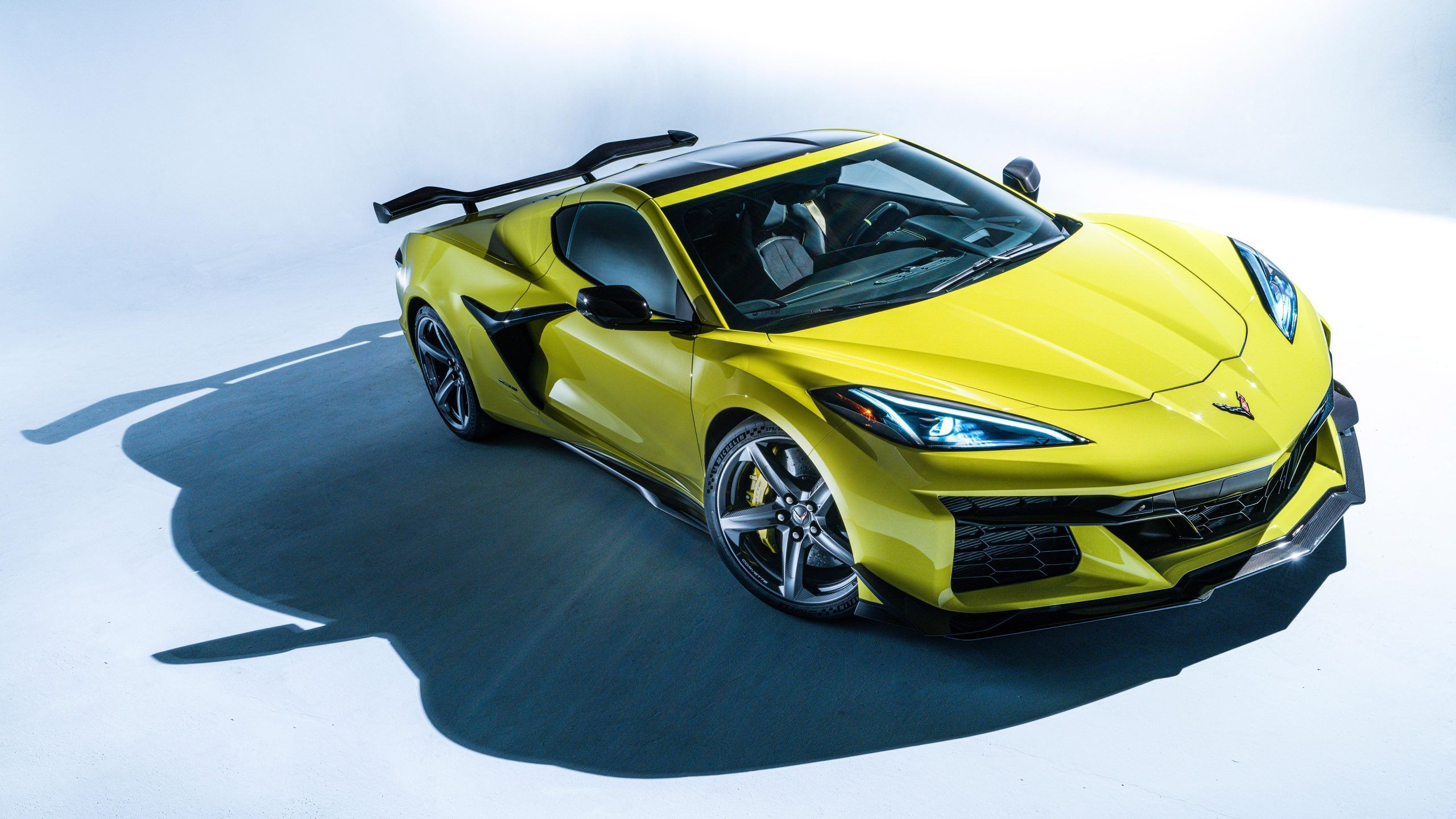 2560x1440 Corvette Z06 Wallpaper