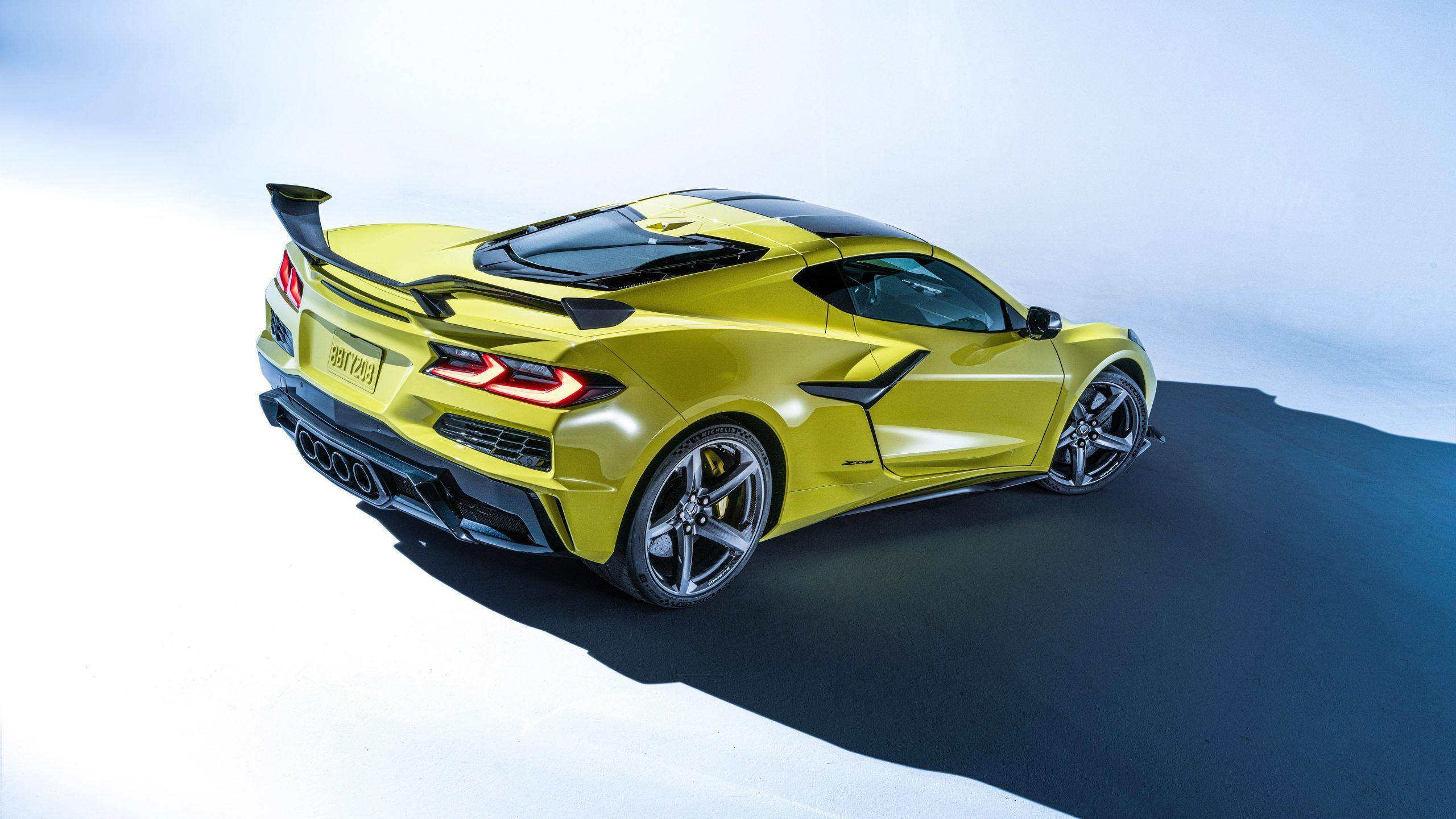 2560x1440 Corvette Wallpaper