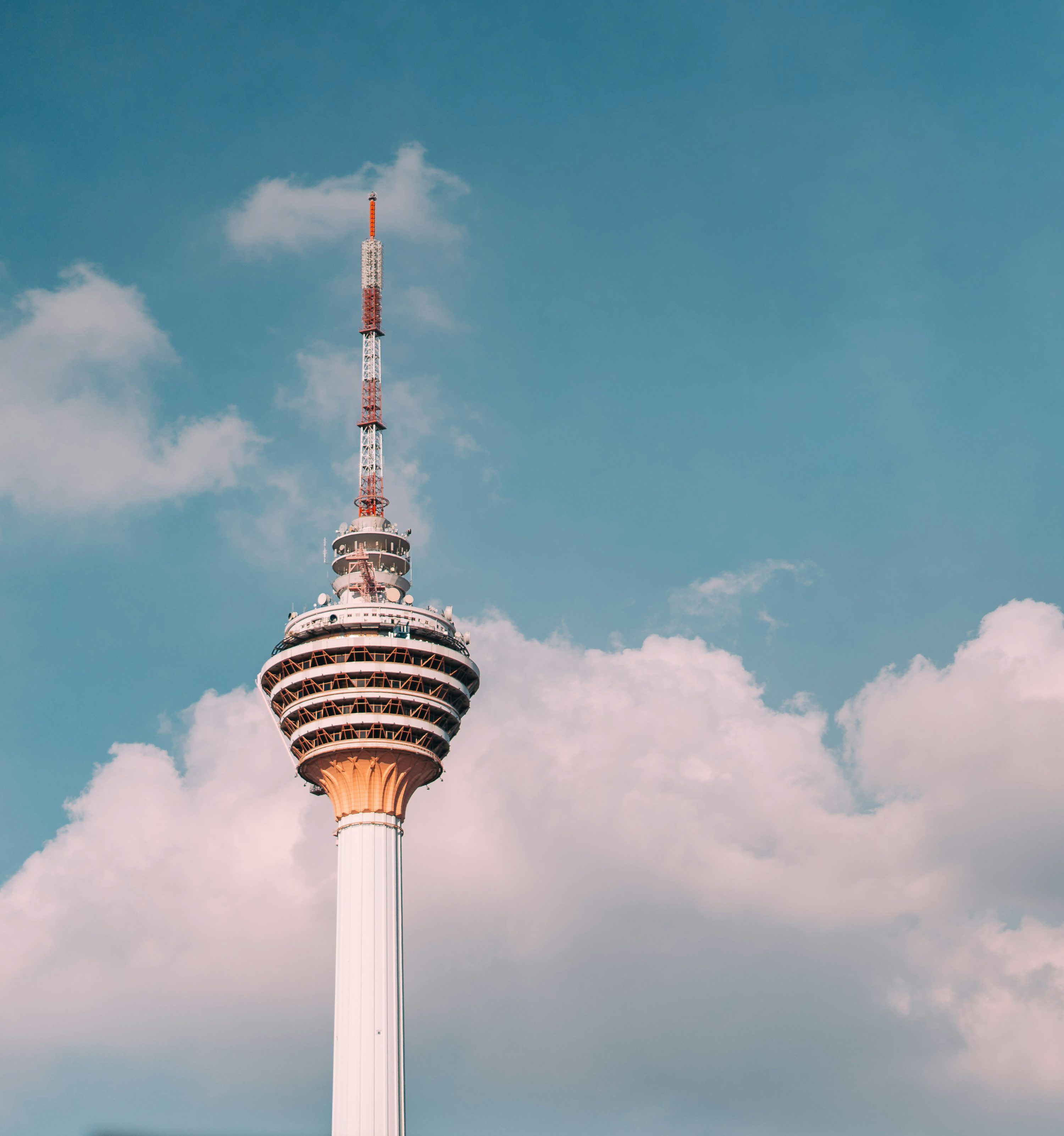 3000x3202 Kl Tower Picture. Download Free