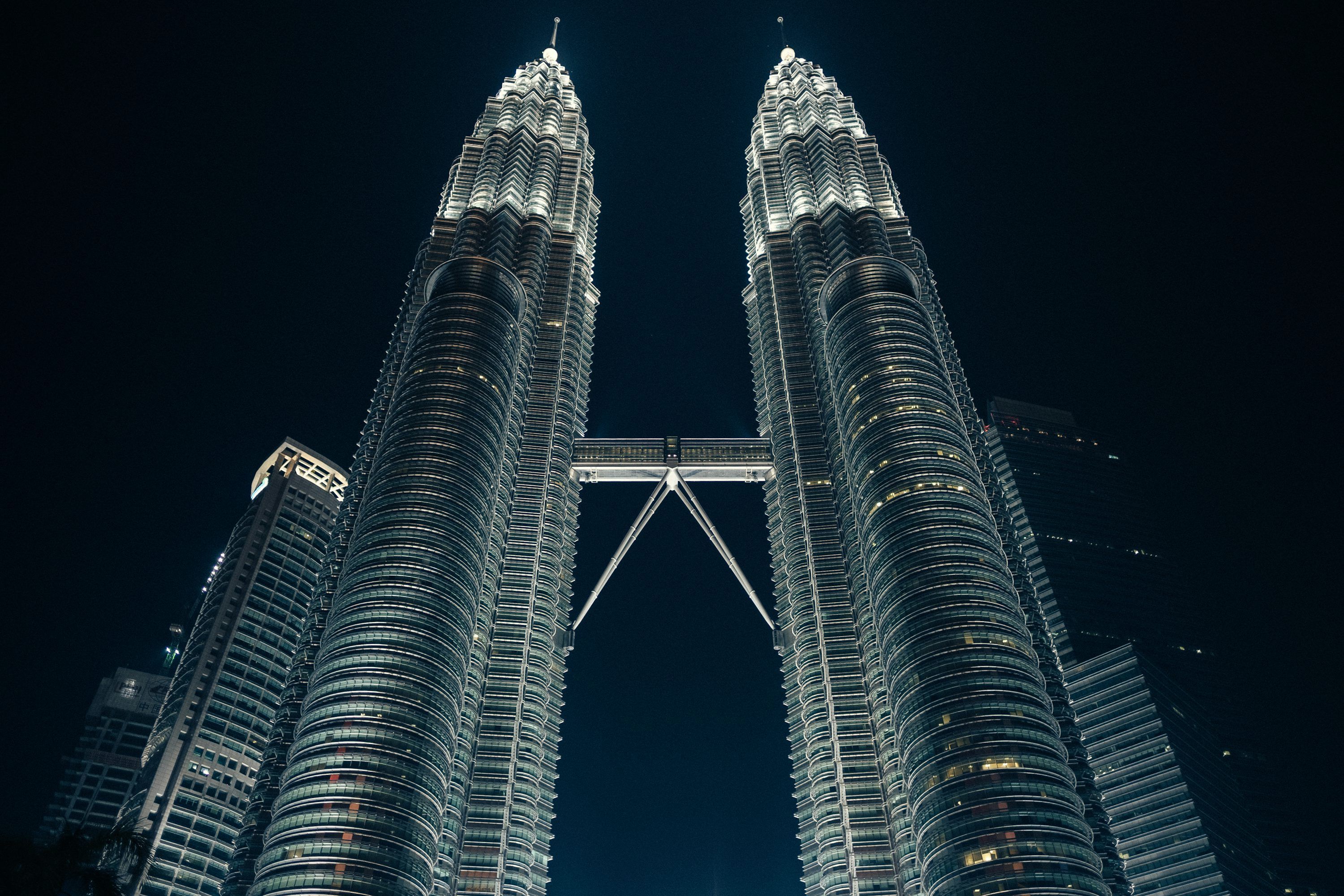 3000x2000 Petronas Towers Picture. Download