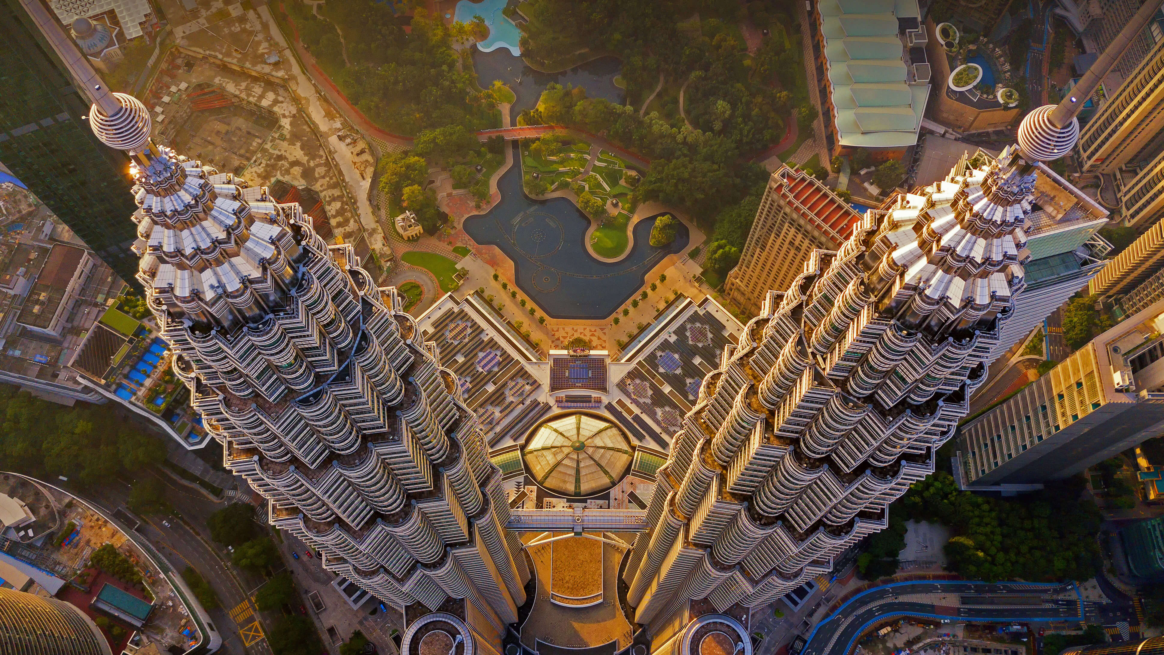 3874x2179 Petronas Towers Wallpaper 4K