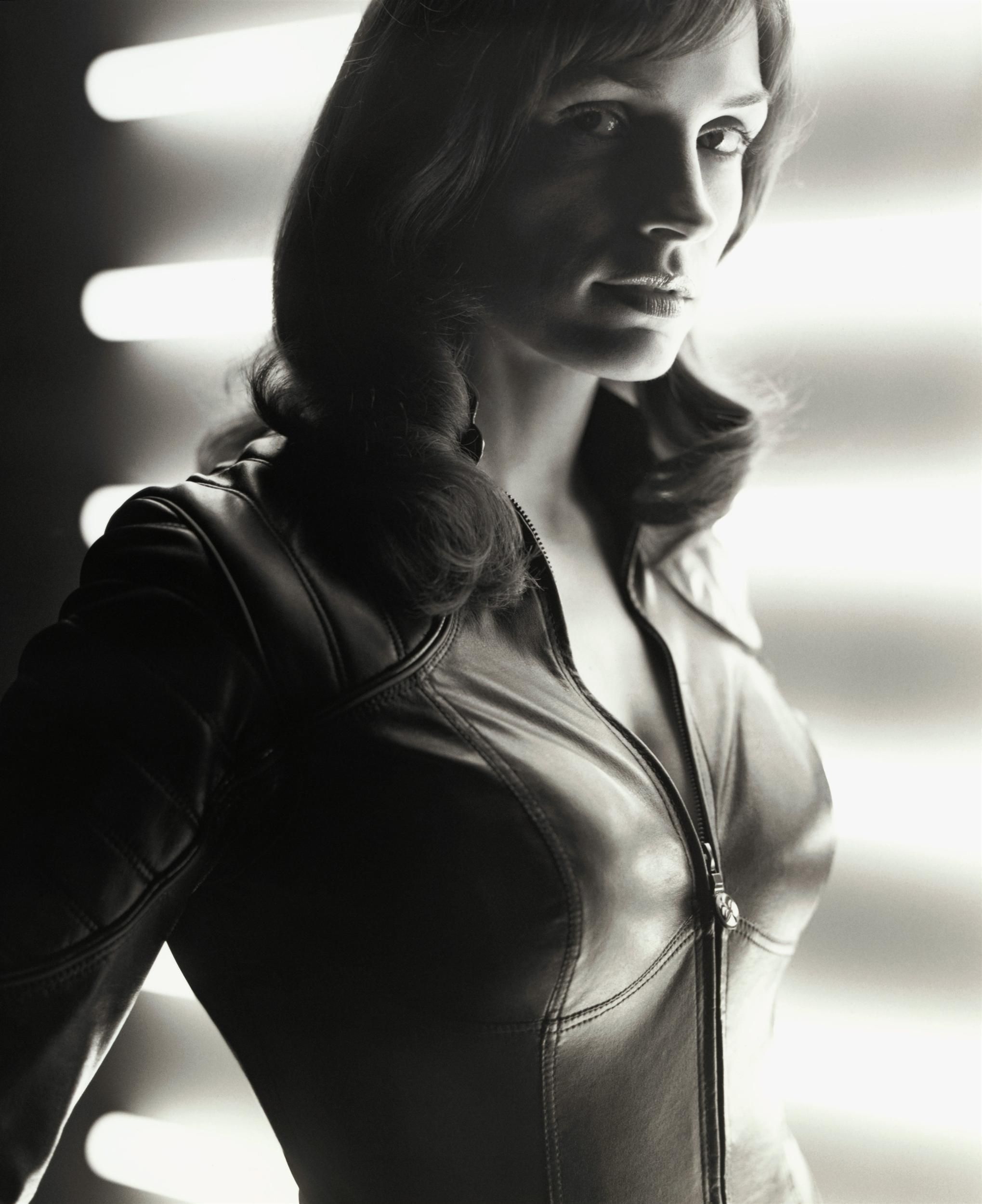 2039x2500 Jean Grey (Famke Janssen) Wallpaper