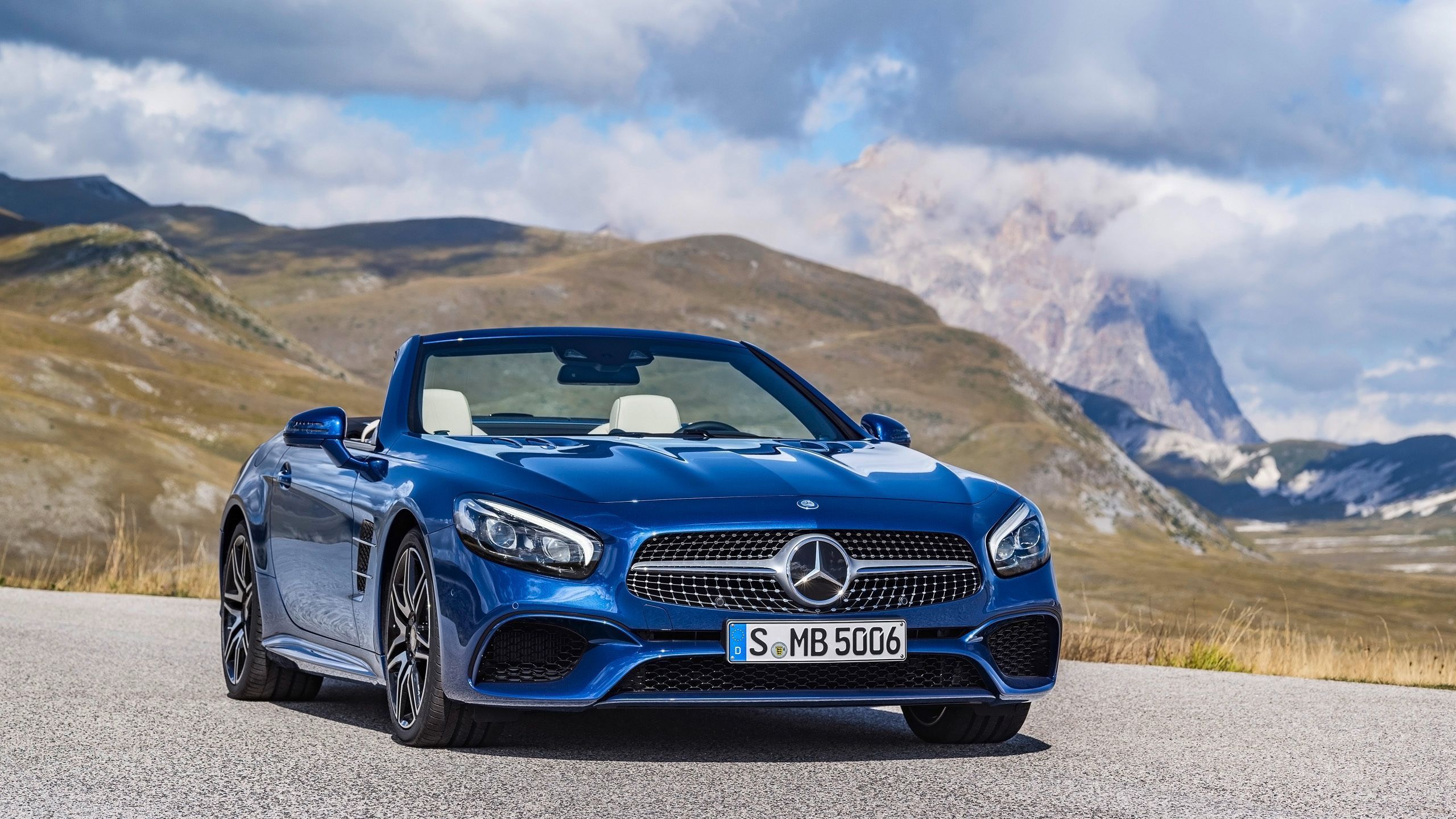2560x1440 Mercedes Benz SL Wallpaper