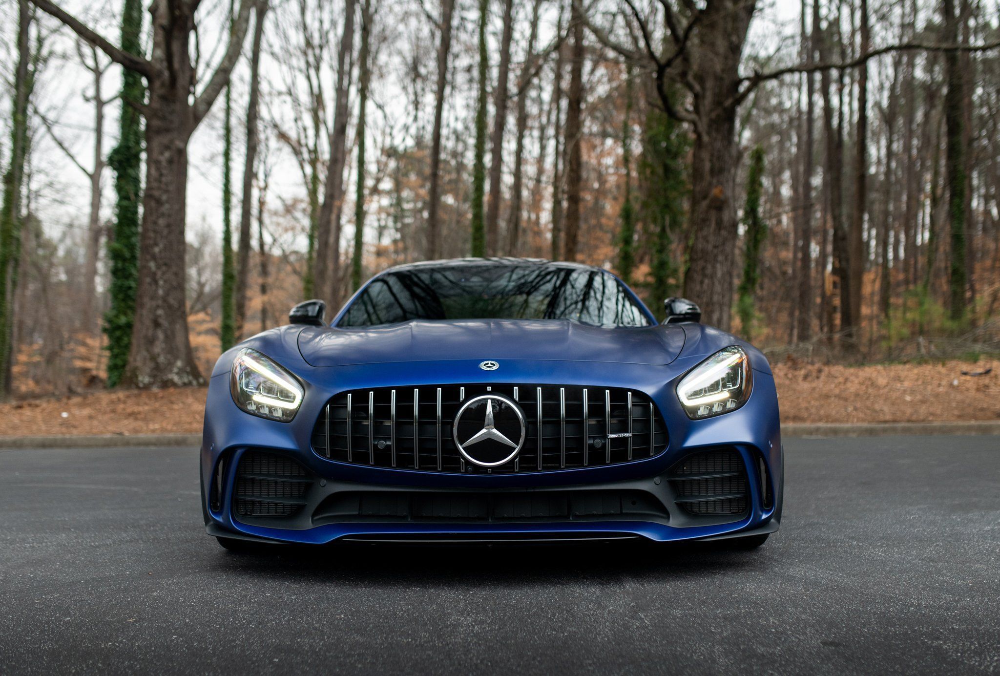 2048x1384 Mercedes AMG GT R