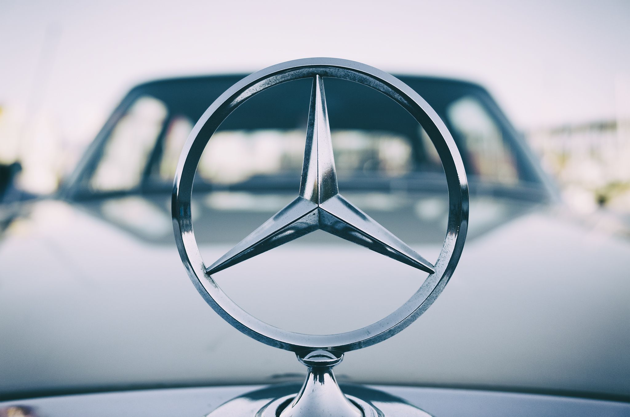 2048x1356 Download Vehicle Mercedes Benz HD Wallpaper