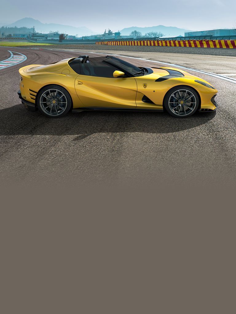 768x1024 Ferrari 812 Competizione A: Limited