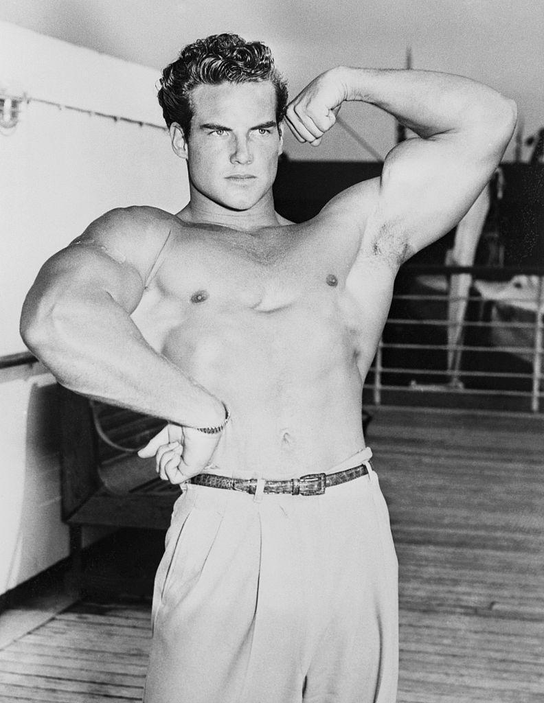 792x1024 Vintage Photo of Professional Bodybuilders
