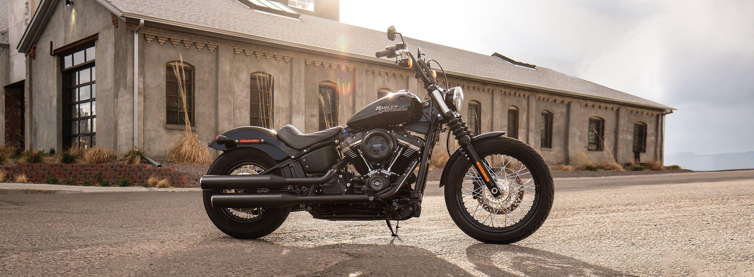 2400x883 Harley Davidson Street Bob Wallpaper