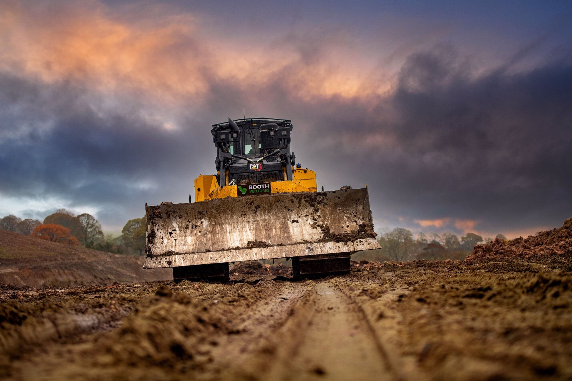 2000x1333 Heavy Machinery Photographer