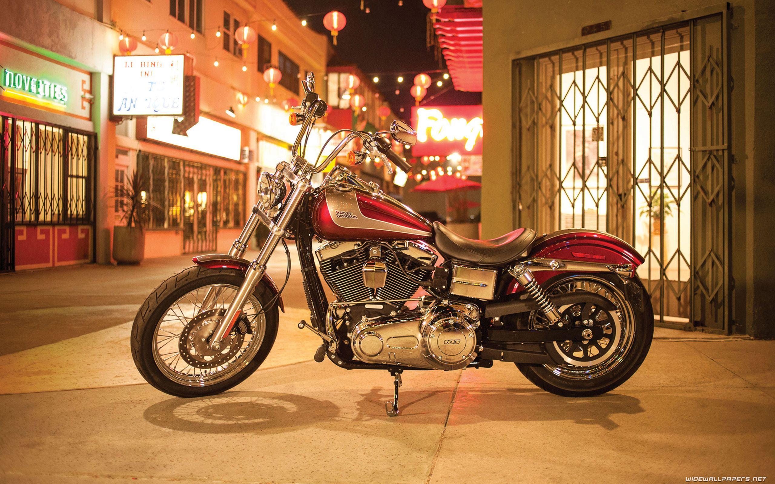 2560x1600 Harley Davidson Dyna Motorcycle Desktop Wallpaper 4K Ultra HD