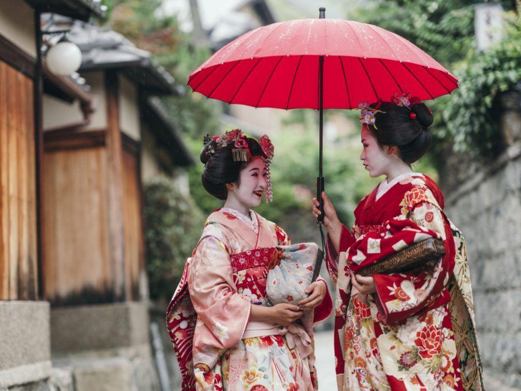 1024x768 Ways Life in Kyoto is Different than Tokyo
