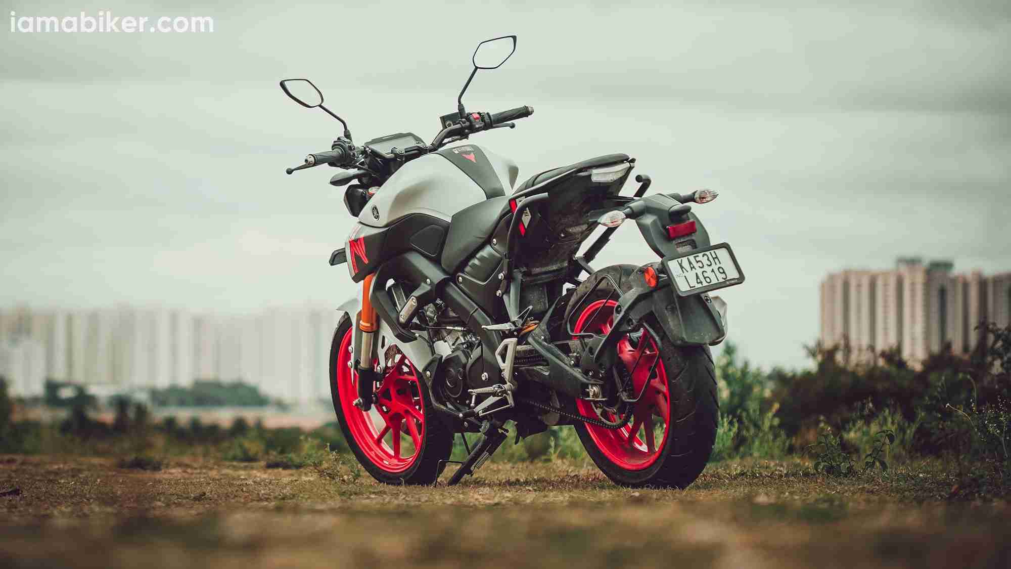 2000x1125 Yamaha MT 15 V2 HD Wallpaper