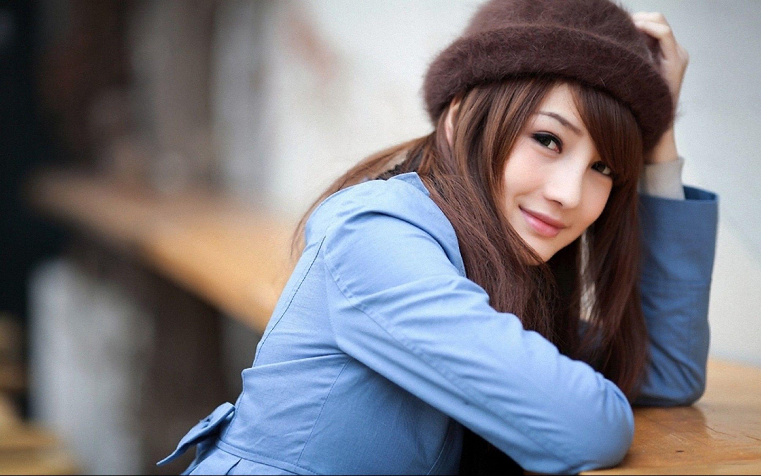 2560x1600 Cute wallpaper for GirlsDownload free stunning