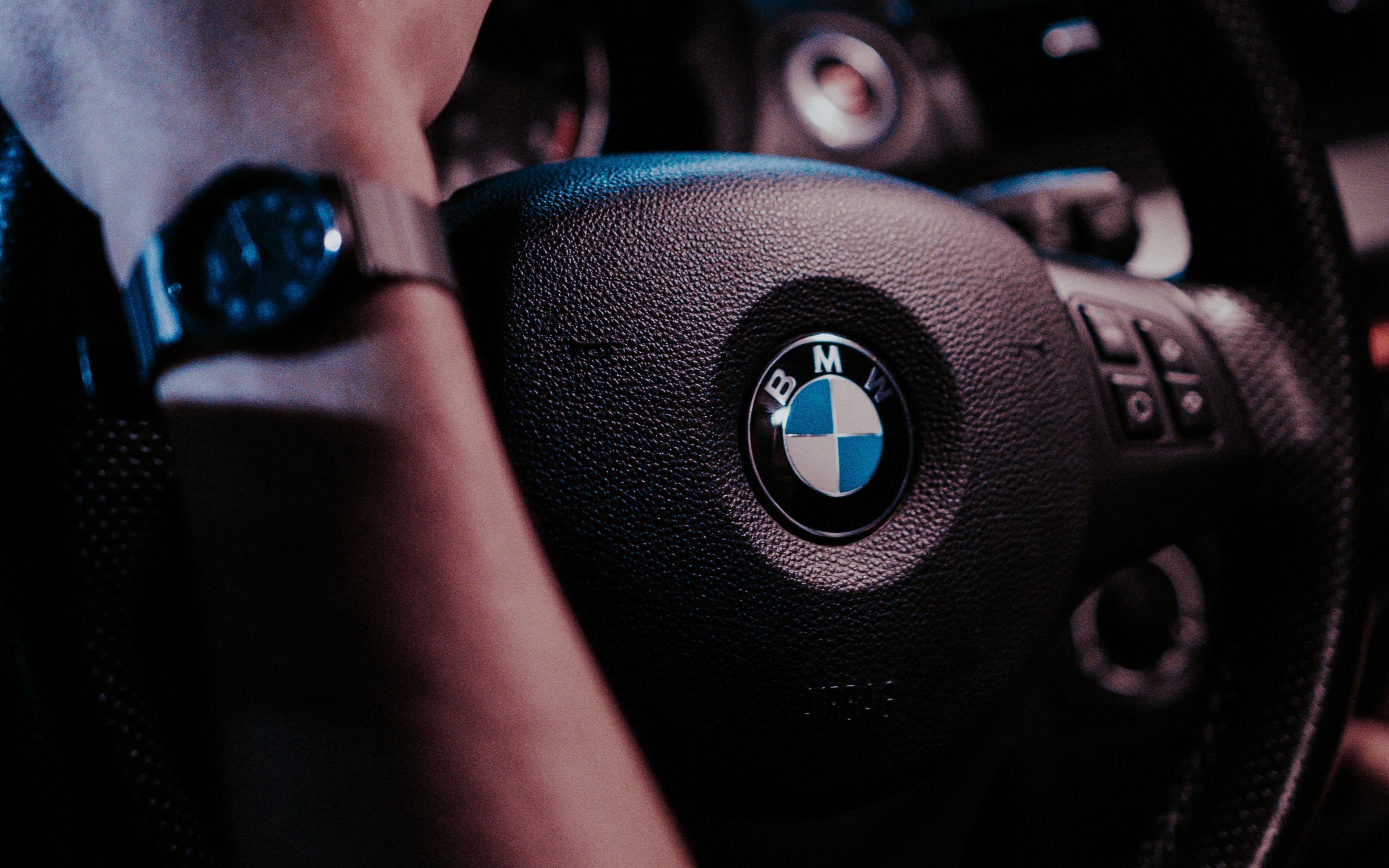 3840x2400 Download wallpaper 3840x2400 bmw, steering wheel, hand, interior, watches 4k ultra HD 16:10 HD background