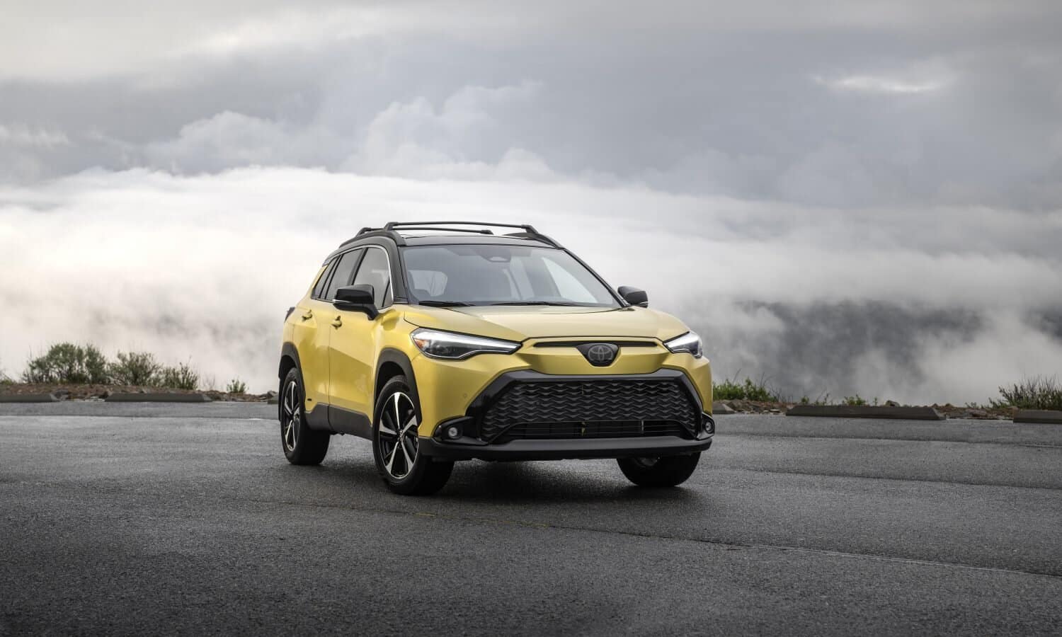 1500x900 Corolla Cross Hybrid SUV