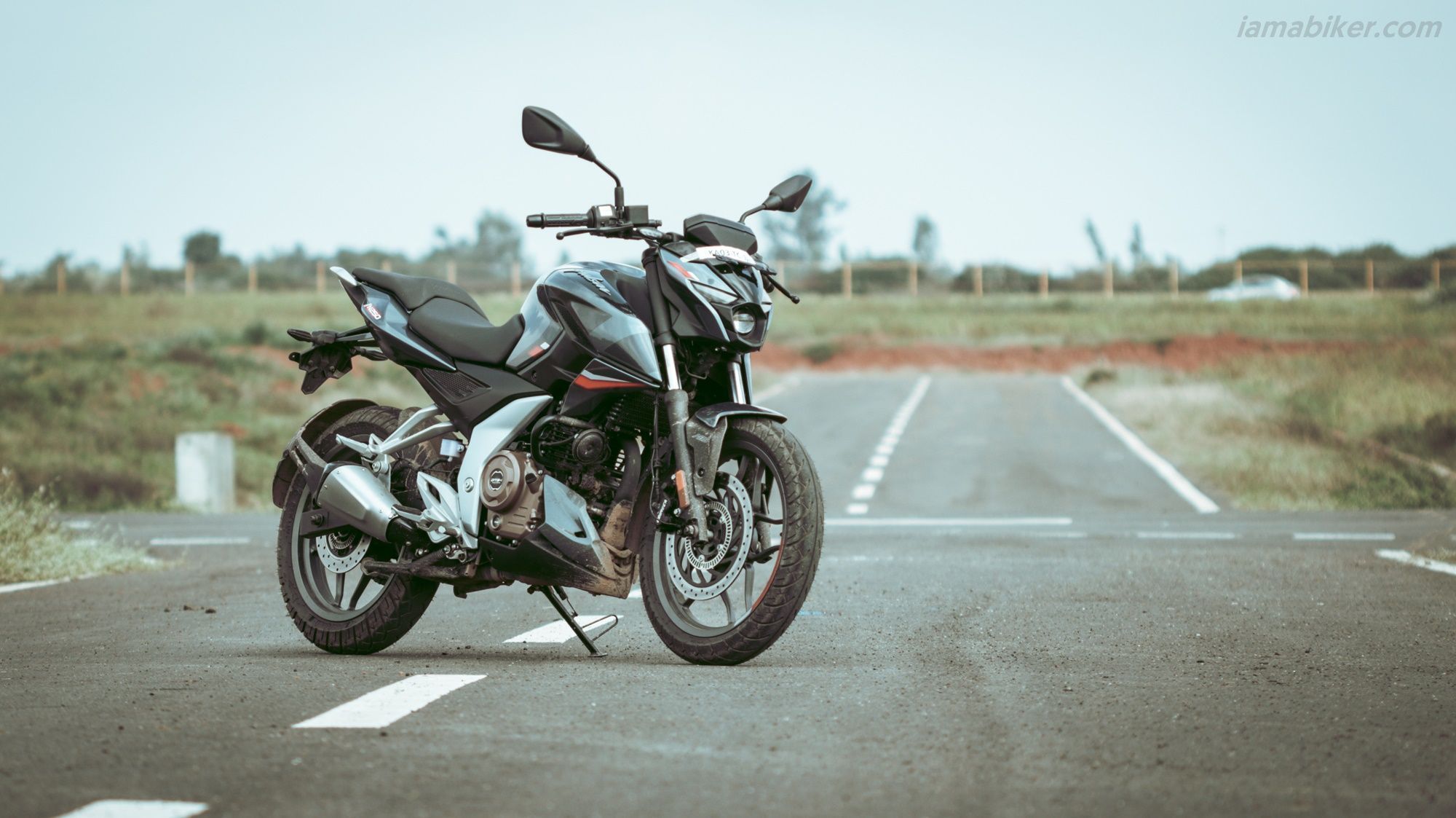 2000x1123 Pulsar N250 Wallpaper