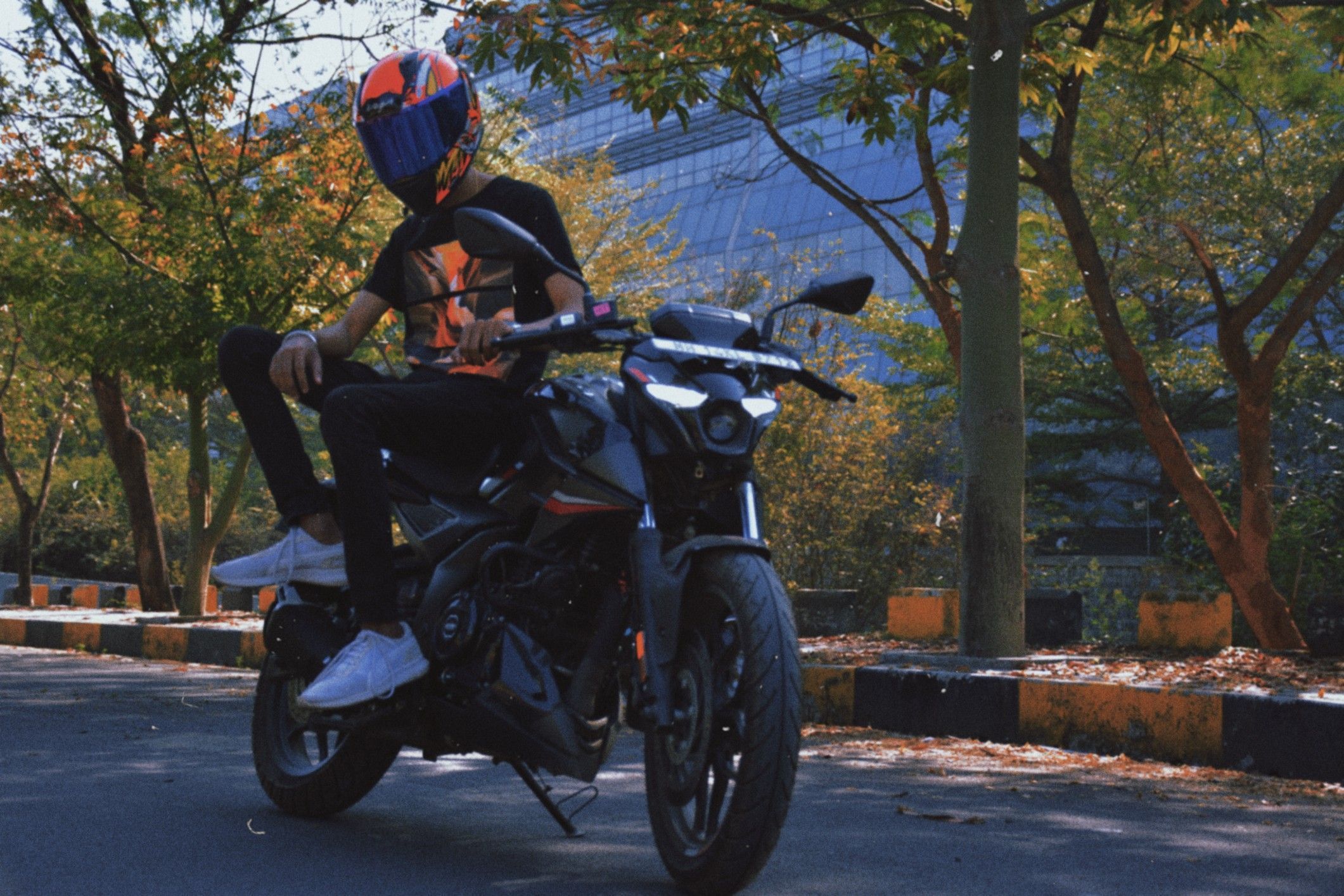 2121x1414 Bajaj Pulsar N250