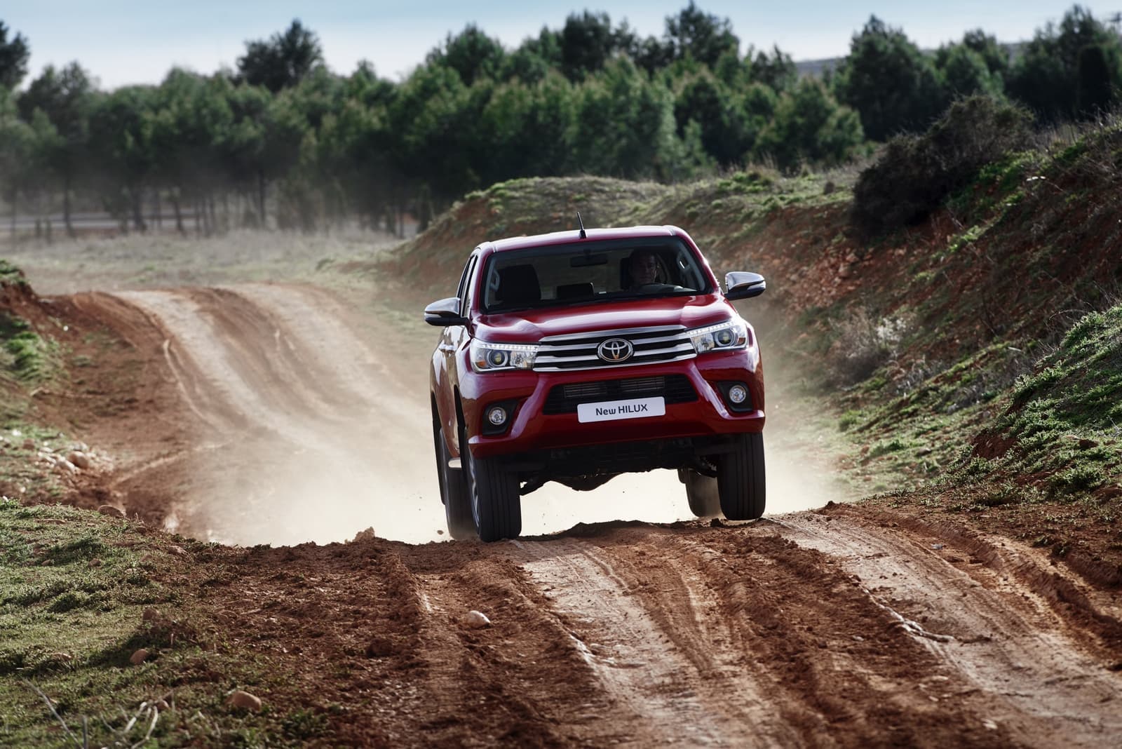 1600x1068 Toyota Hilux Wallpaper PC #TJ711FW