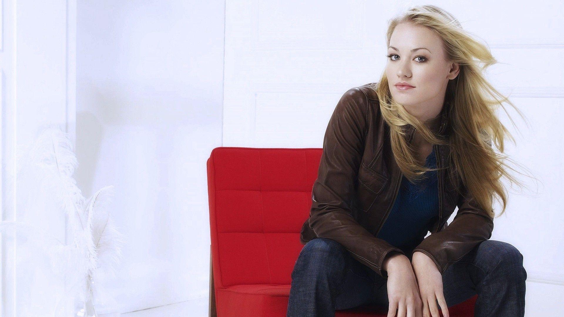 1920x1080 yvonne strahovski Wallpaper HD / Desktop and Mobile Background