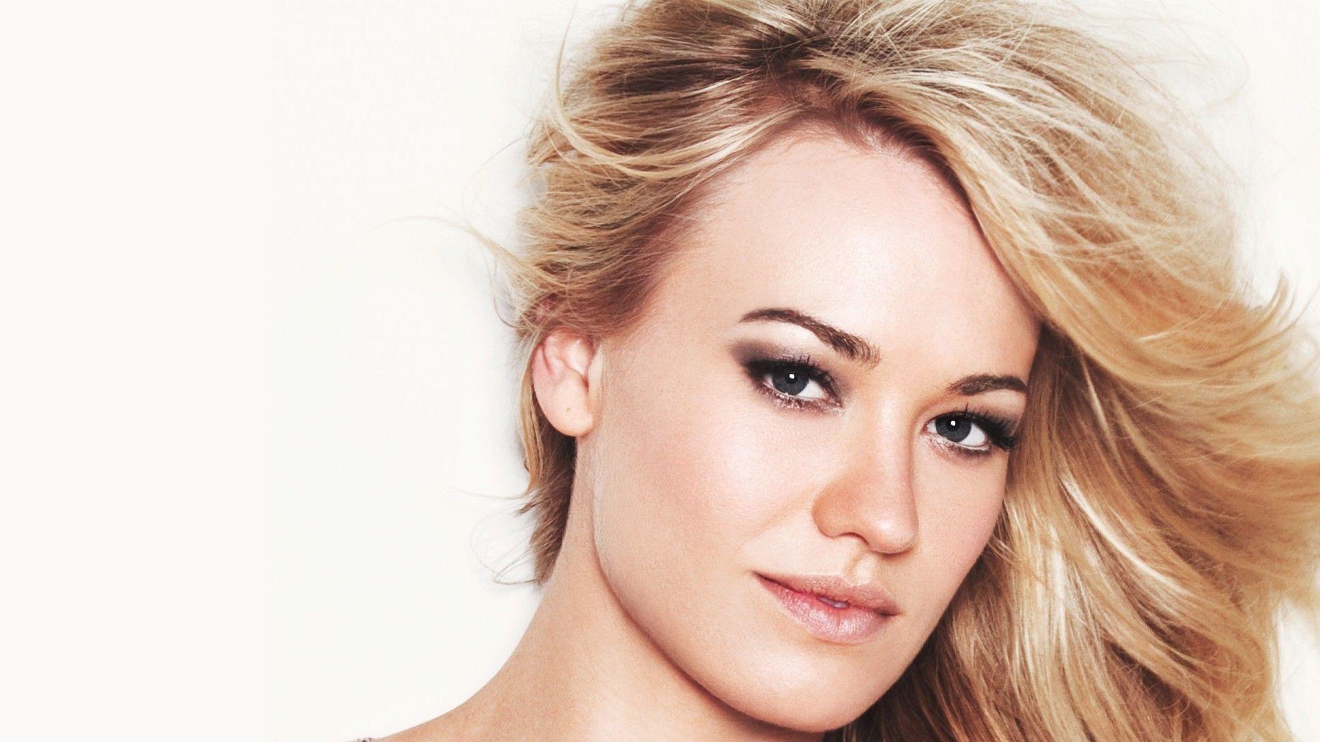 1920x1080 Yvonne Strahovski Wallpaper Image Photo Picture Background