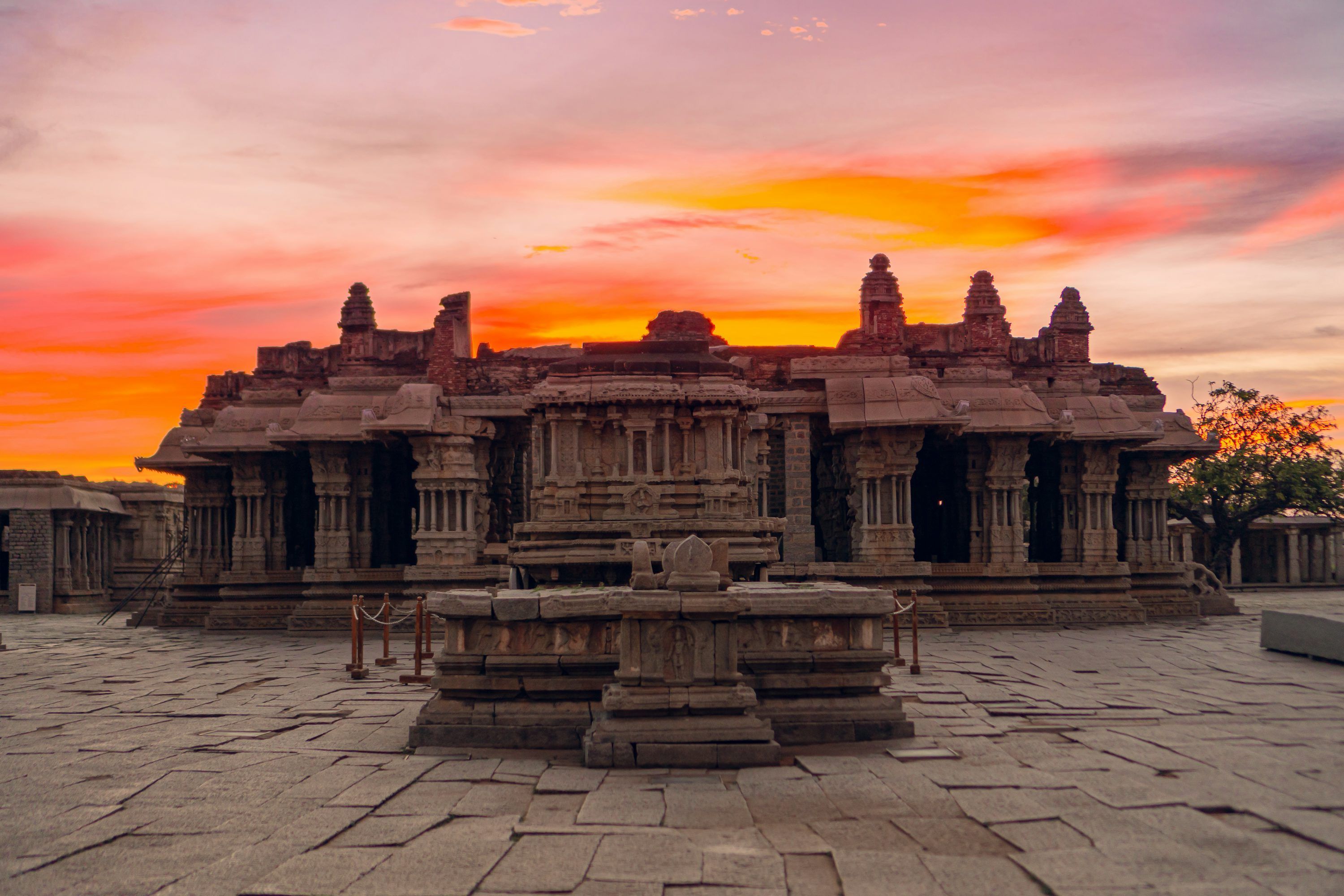 3000x2000 Hampi Temple Picture. Download Free