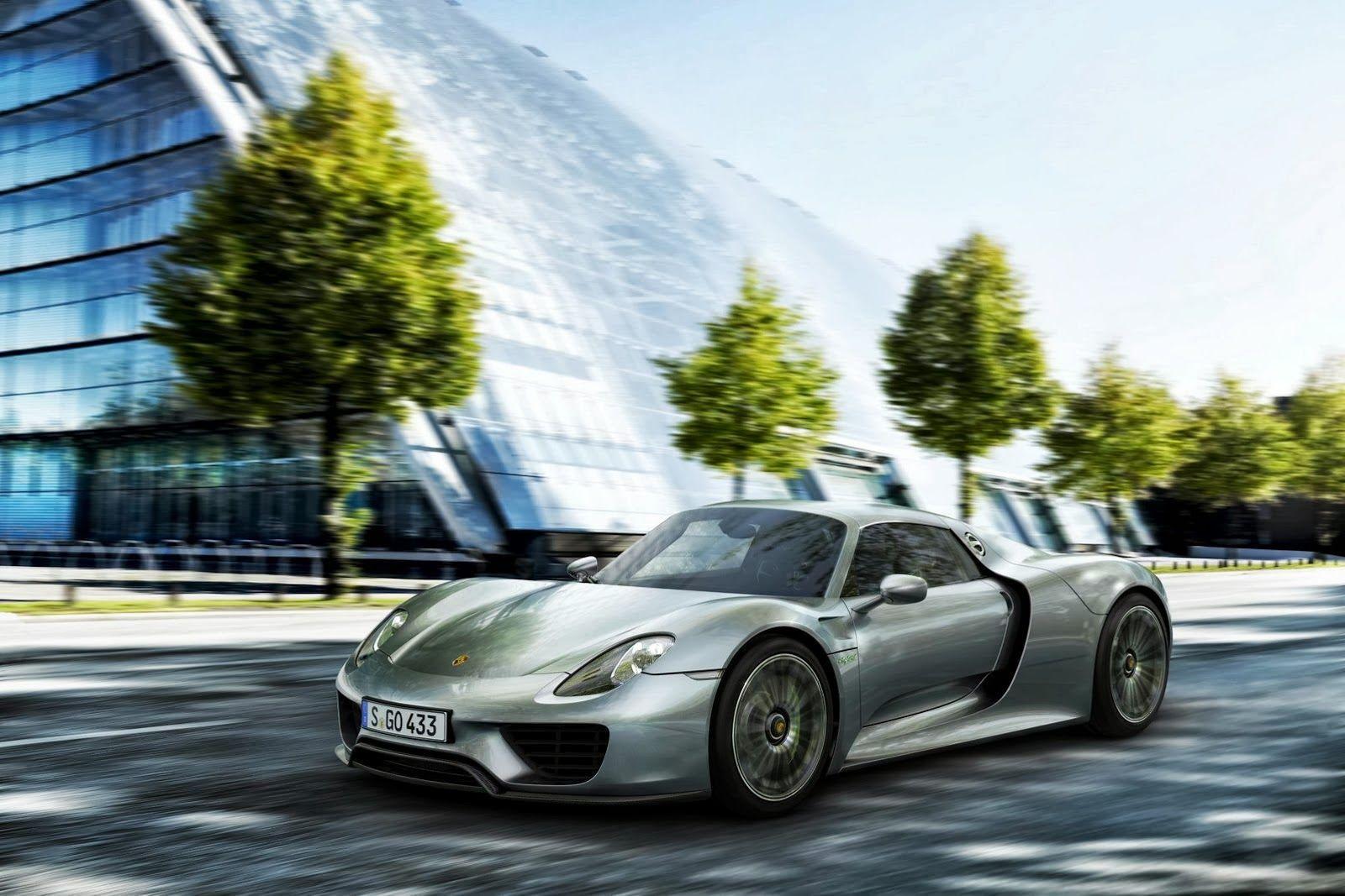 1600x1067 komisch: 2019 porsche 918 spyder interior wallpaper