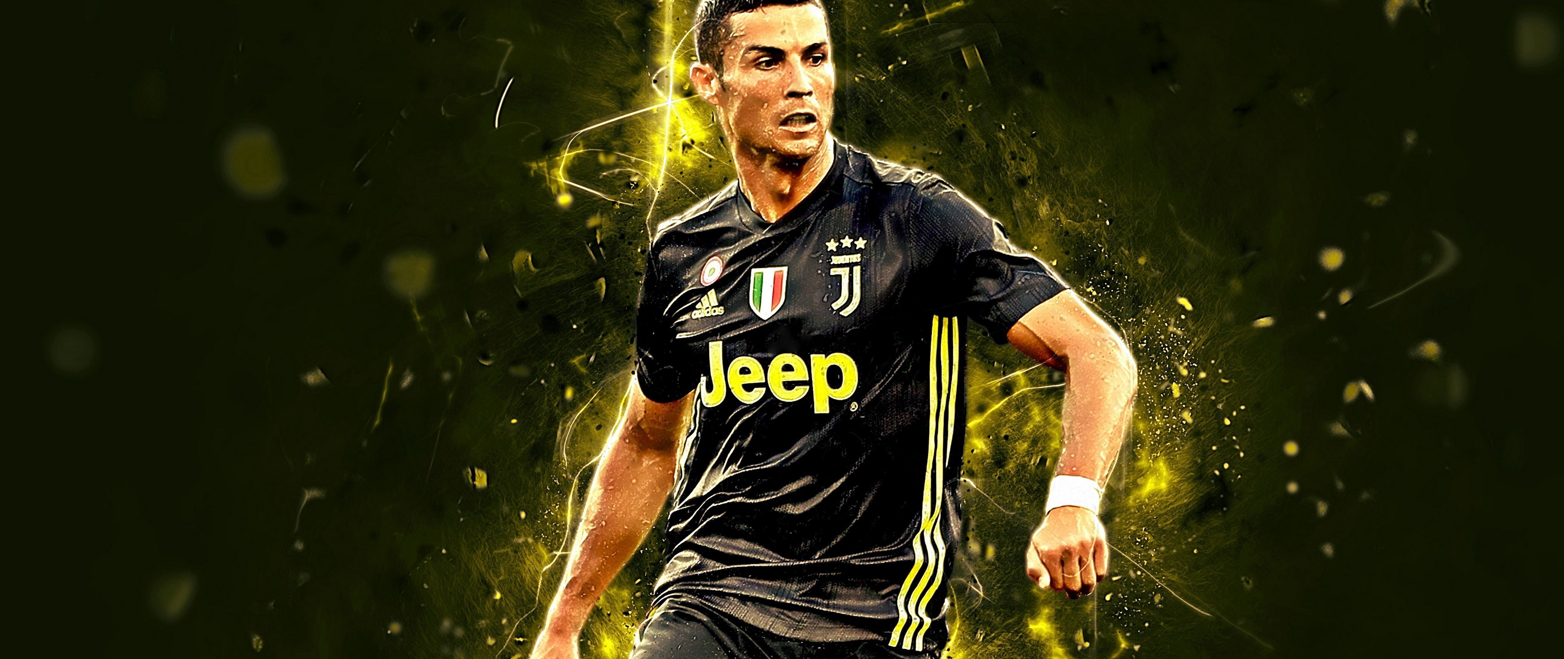 5120x2160 Cristiano Ronaldo Football 4K Wallpaper