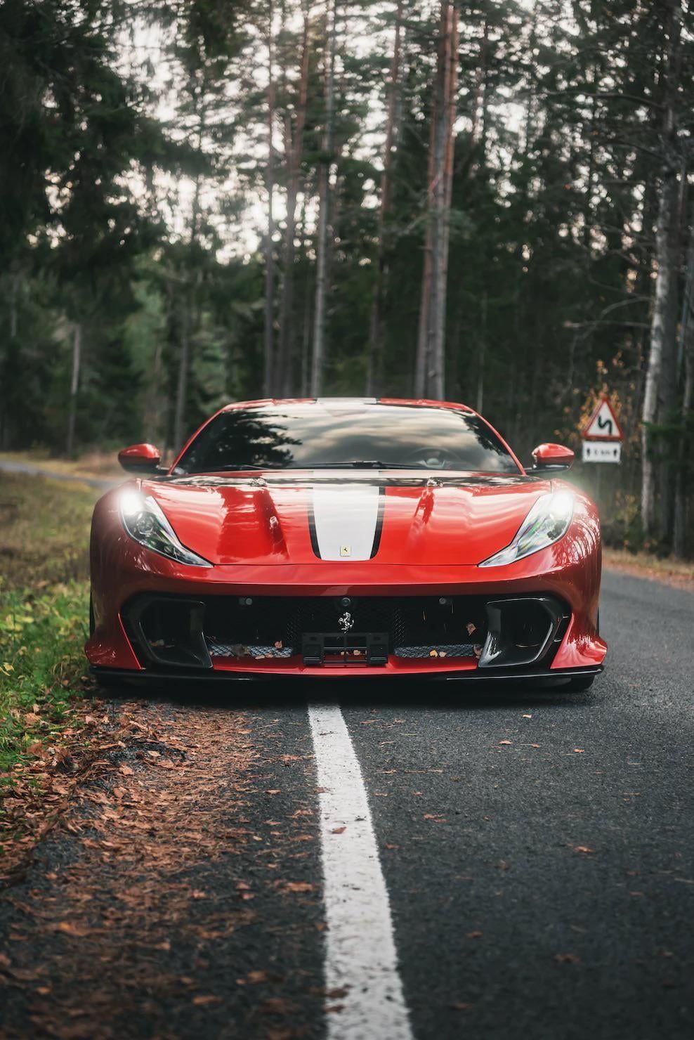 988x1480 Ferrari 812 Competizione