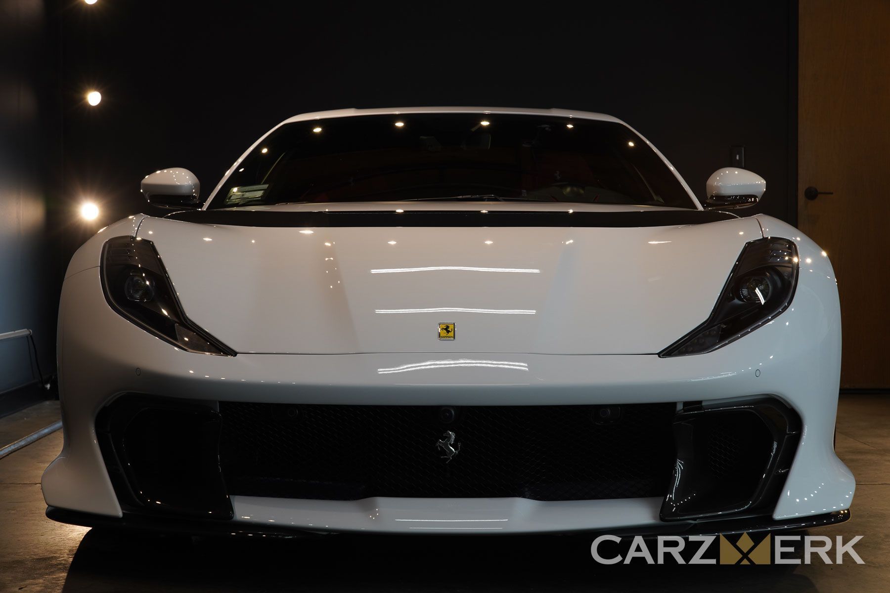 1800x1200 Carzwerk 812 Competizione