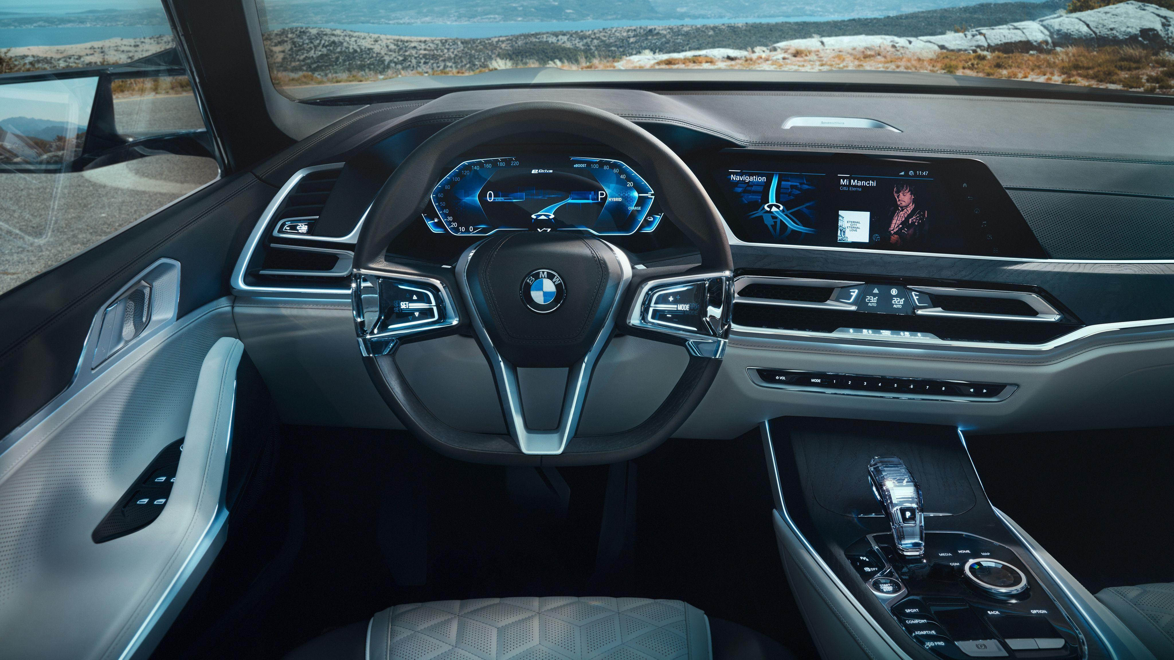 4096x2304 BMW X7 Wallpaper