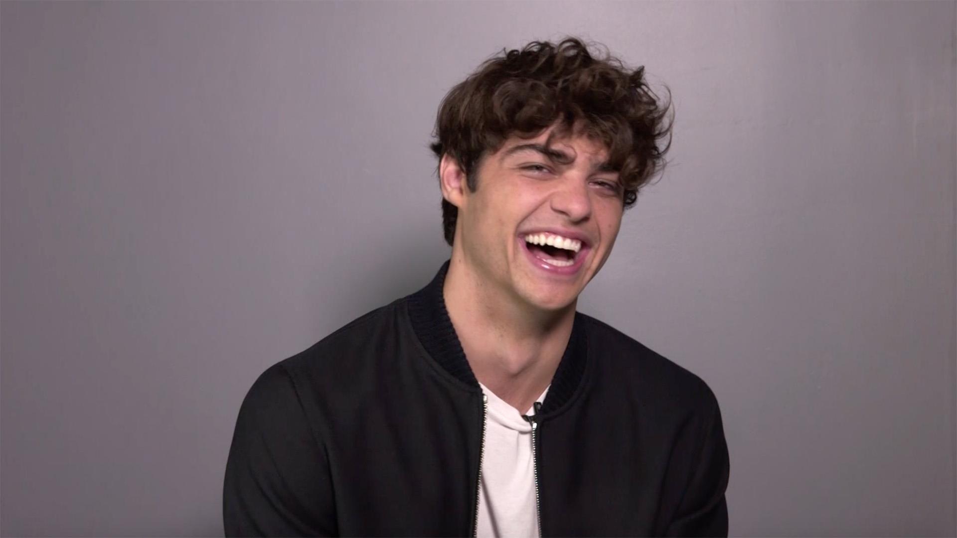 Noah Centineo Wallpapers - Top Free Noah Centineo Backgrounds