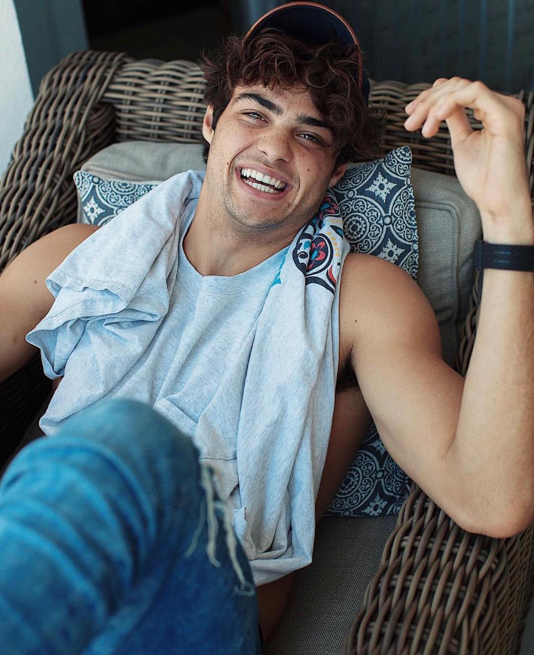 Noah Centineo Is The New Rambo? This Pic Explains Everything! - 2ud3kdw