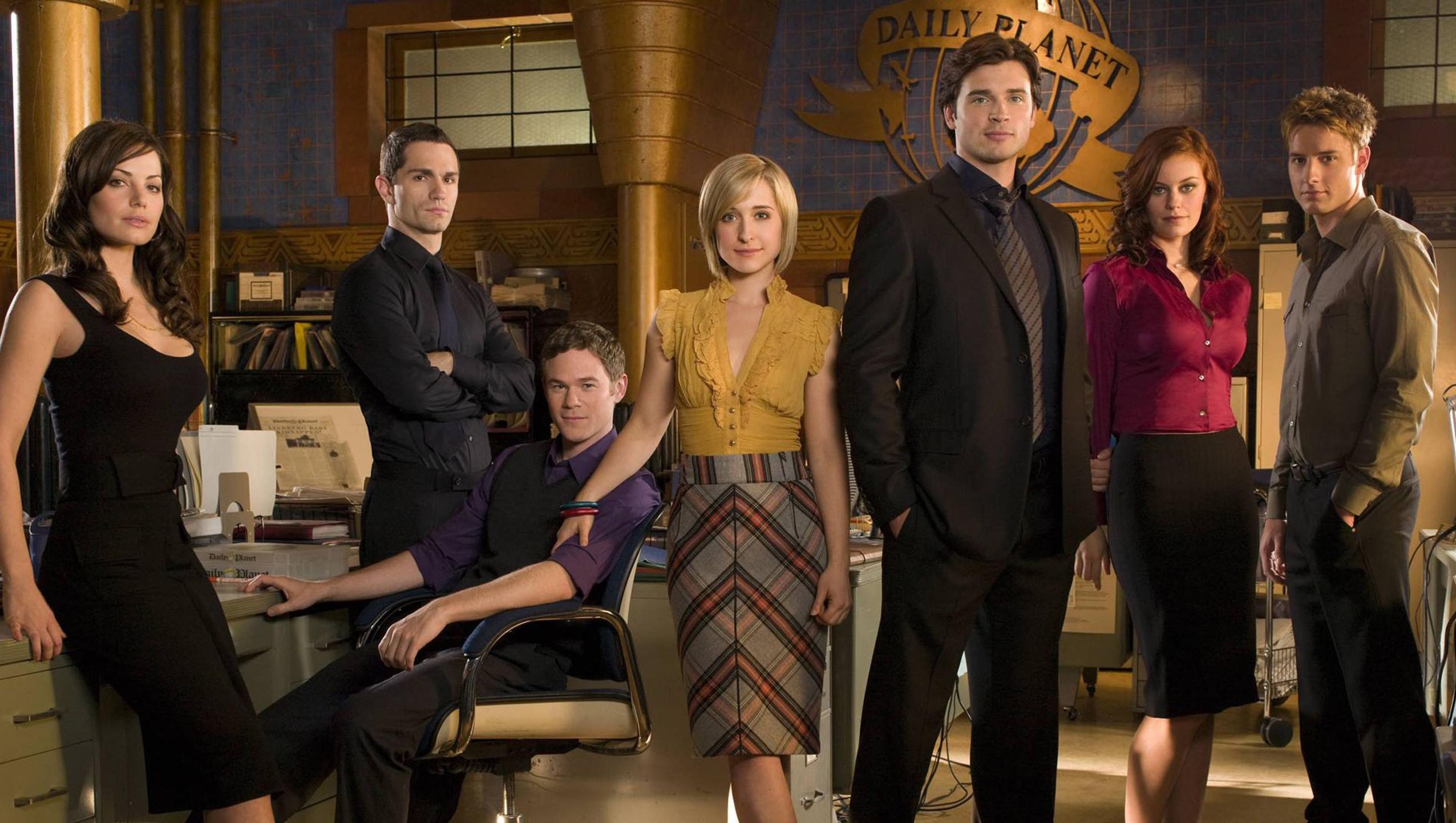 2552x1442 Smallville Desktop Wallpaper