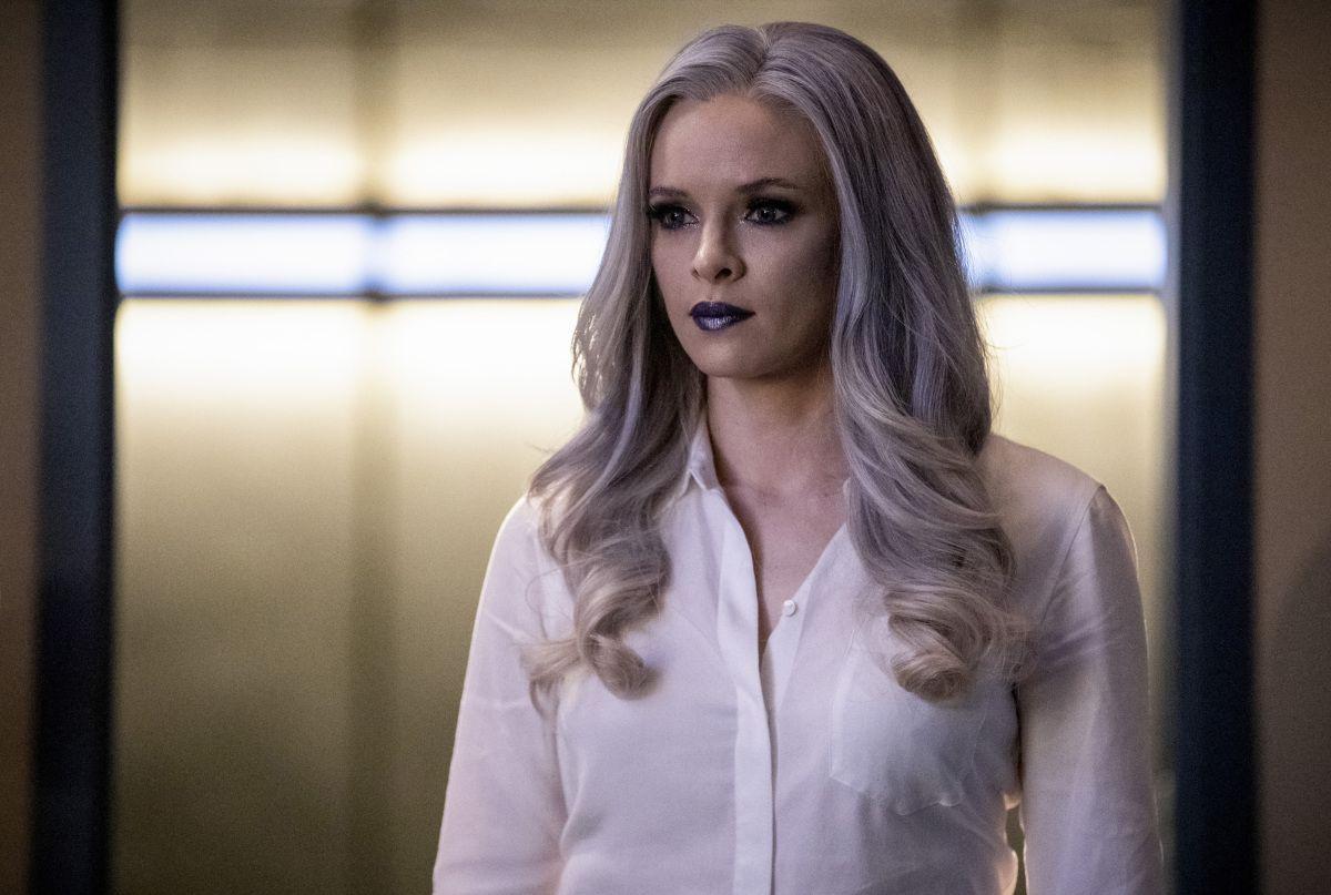 1200x807 Danielle Panabaker In The Flash Frost Season 5 Free